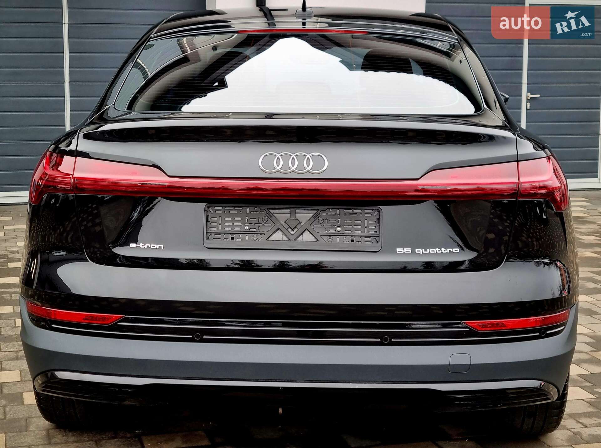 Audi e-tron Sportback 2022 VIN WAUZZZGE6NB016750 фото оголошення 9 з 106