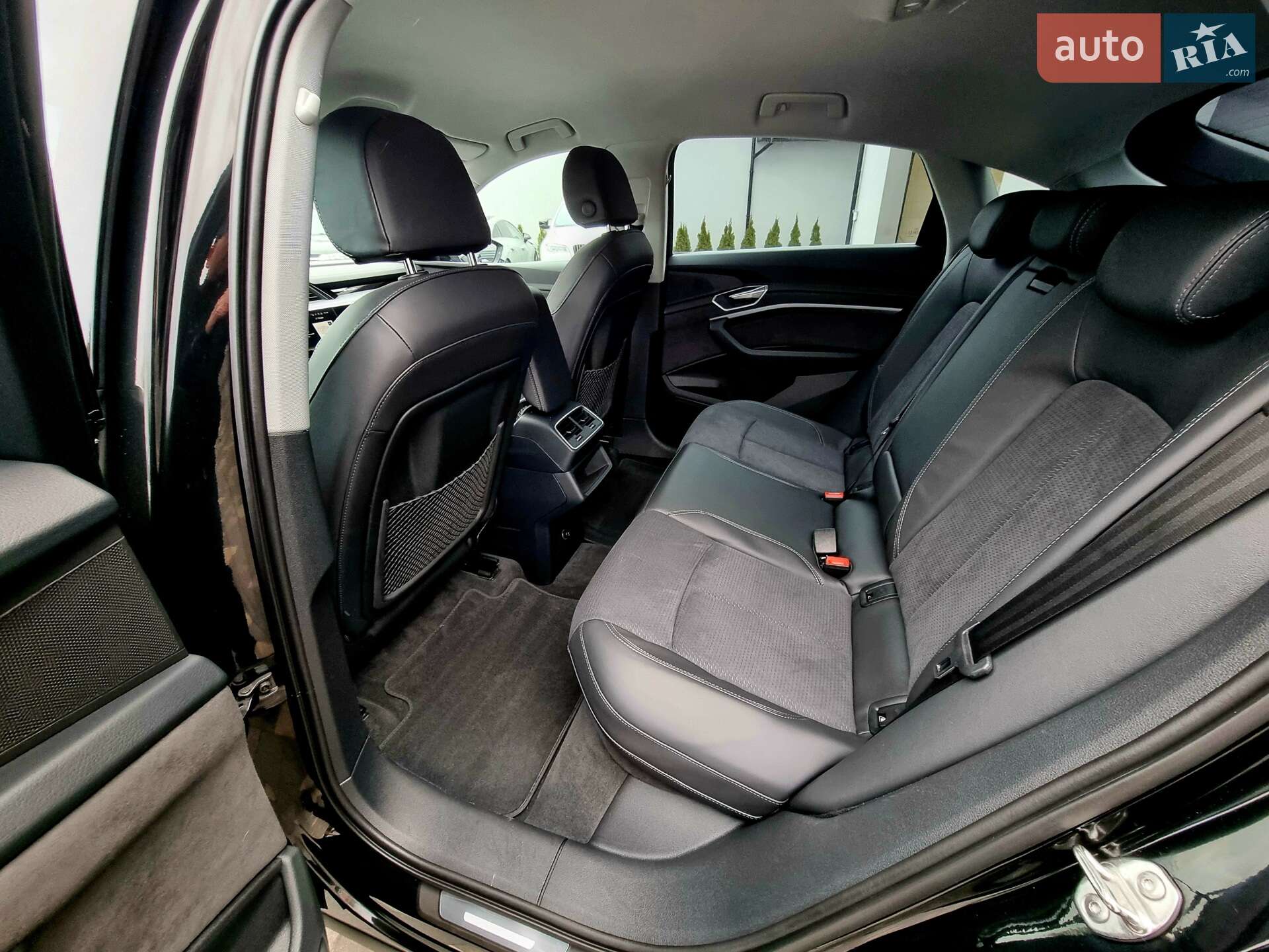Audi e-tron Sportback 2022 VIN WAUZZZGE6NB016750 фото оголошення 84 з 106