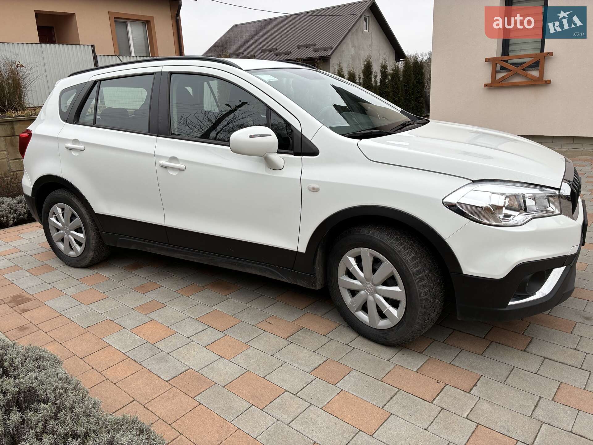 Suzuki SX4 2019 VIN TSMJYB22S00705174 фото оголошення 16 з 16
