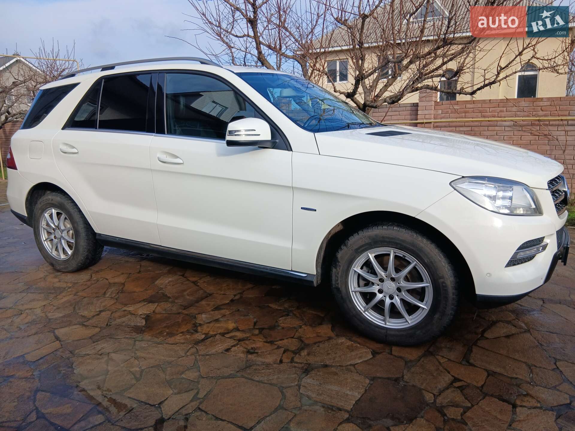 Mercedes-Benz M-Class 2012 VIN WDC1660041A030784 фото оголошення 2 з 12