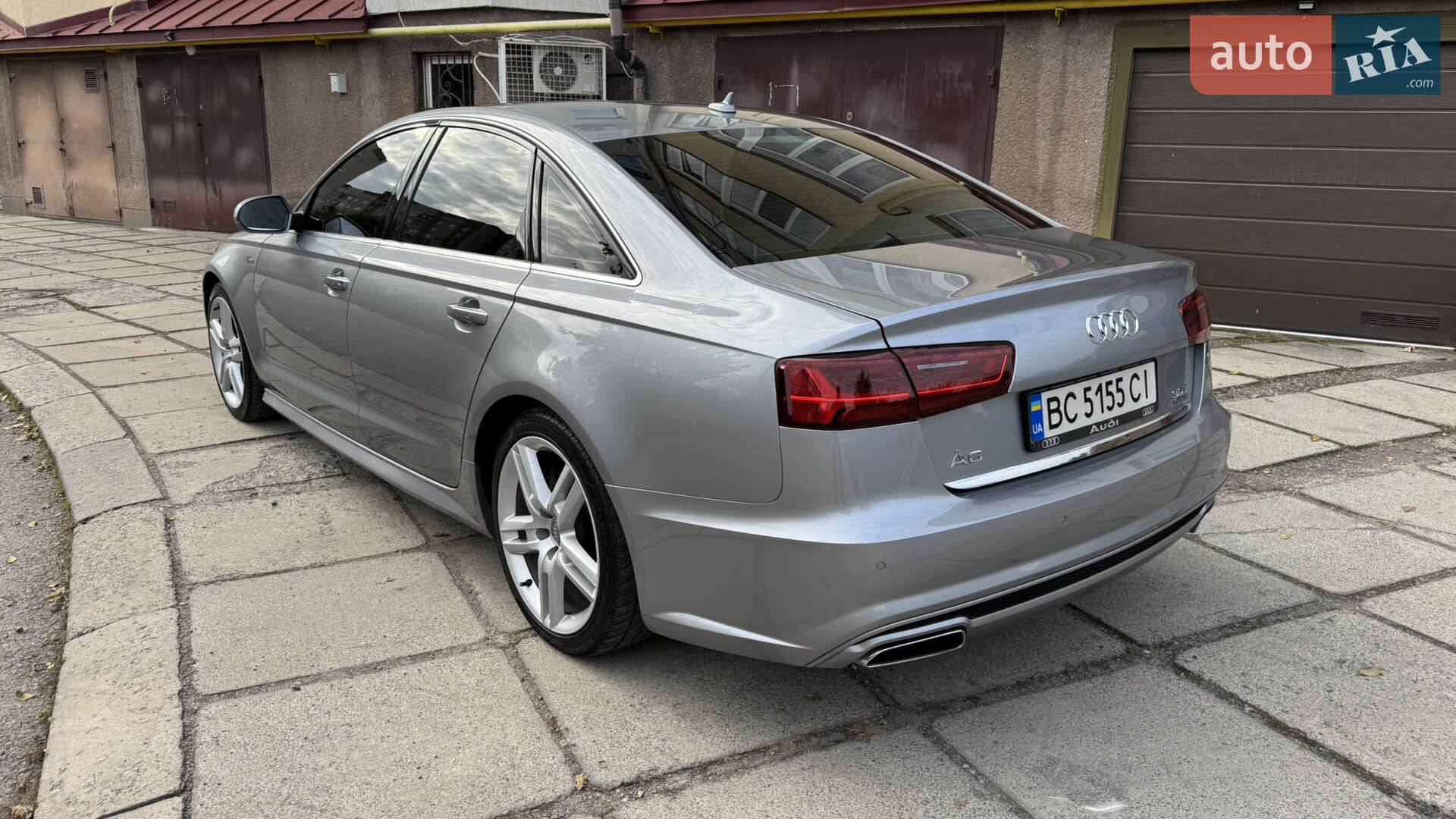 Audi A6 2016 VIN WAUFGAFC6GN152856 фото оголошення 6 з 44