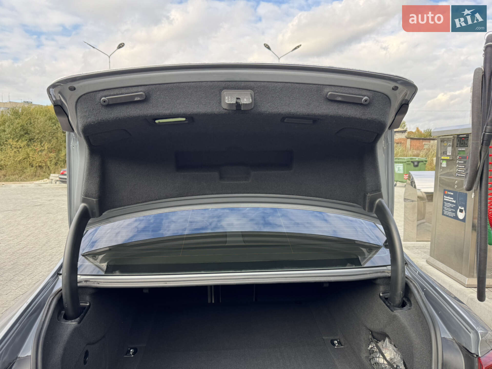 Audi A6 2016 VIN WAUFGAFC6GN152856 фото оголошення 43 з 44