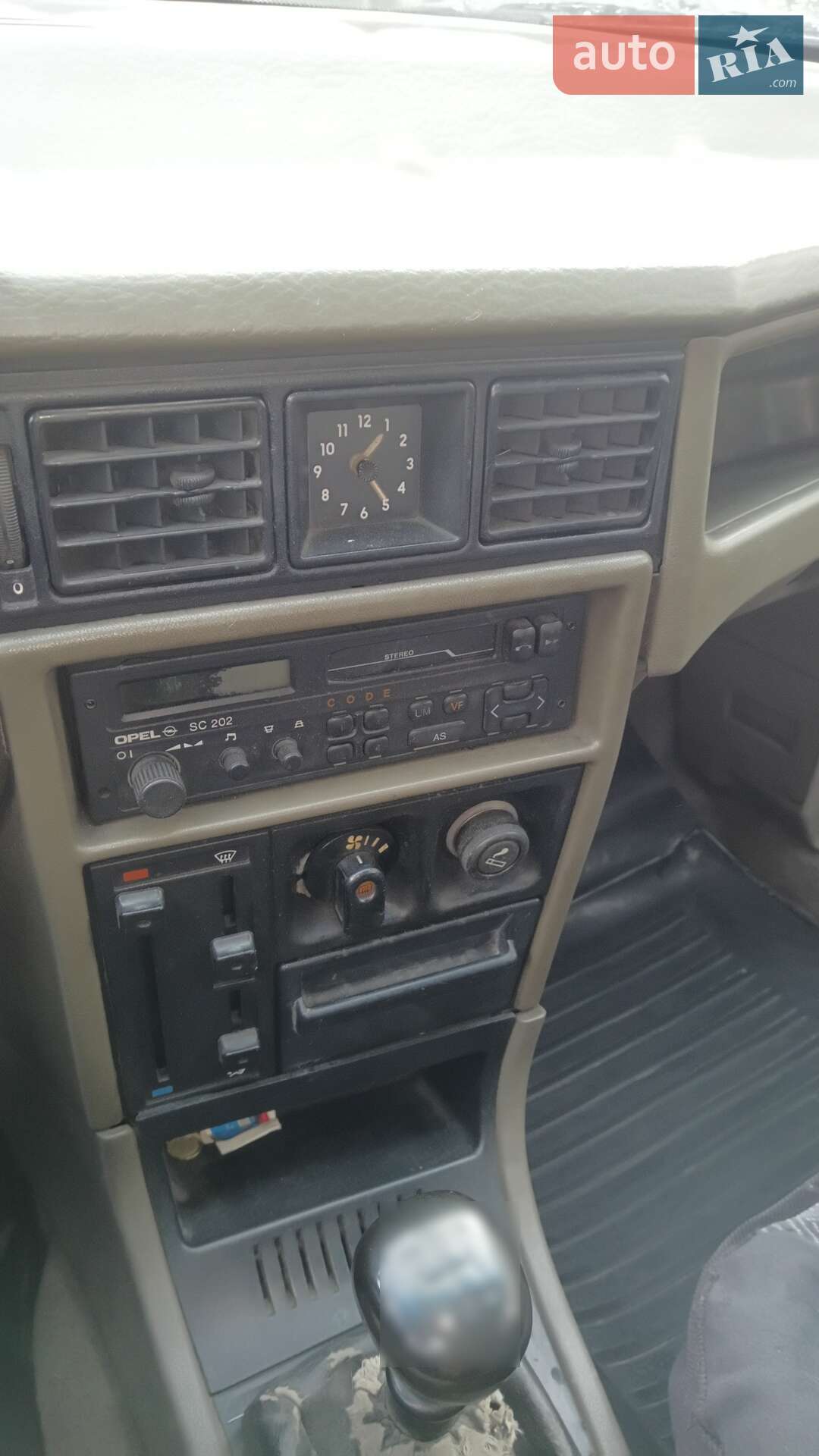 Opel Kadett 1990 VIN W0L000039M5025625 фото оголошення 5 з 6