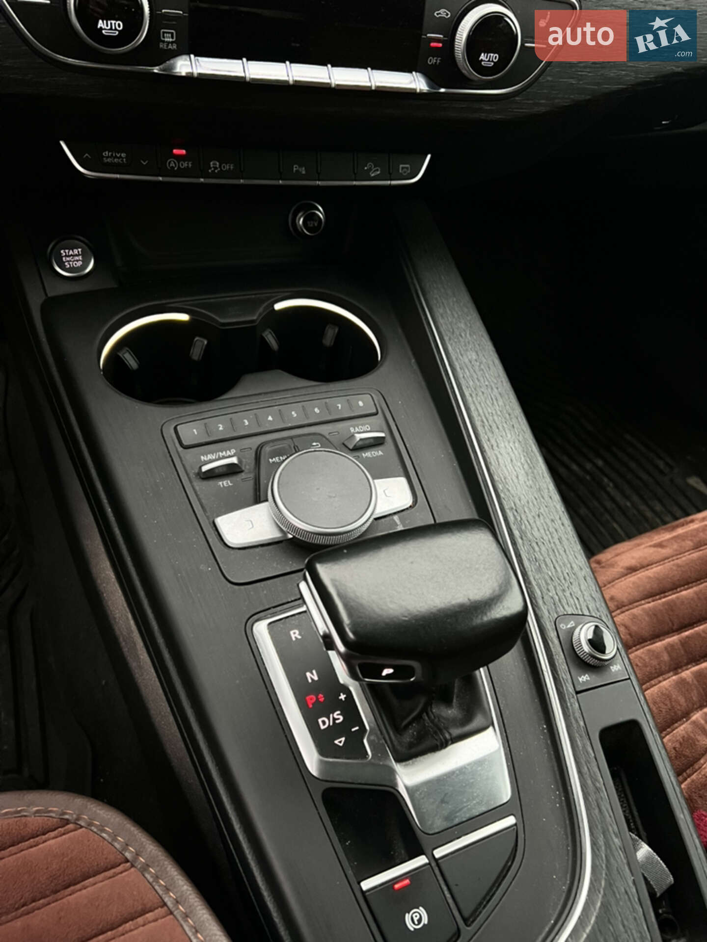 Audi A4 Allroad 2017 VIN WA18NAF42HA162989 фото оголошення 8 з 11