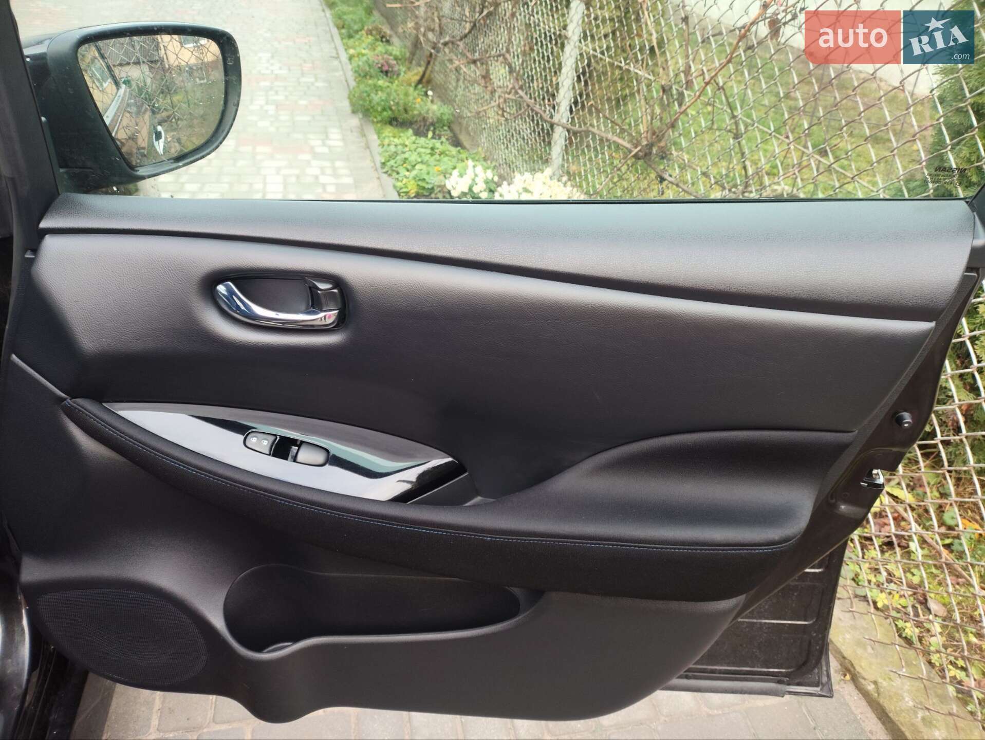 Nissan Leaf 2018 VIN SJNFAAZE1U0005722 фото оголошення 19 з 33