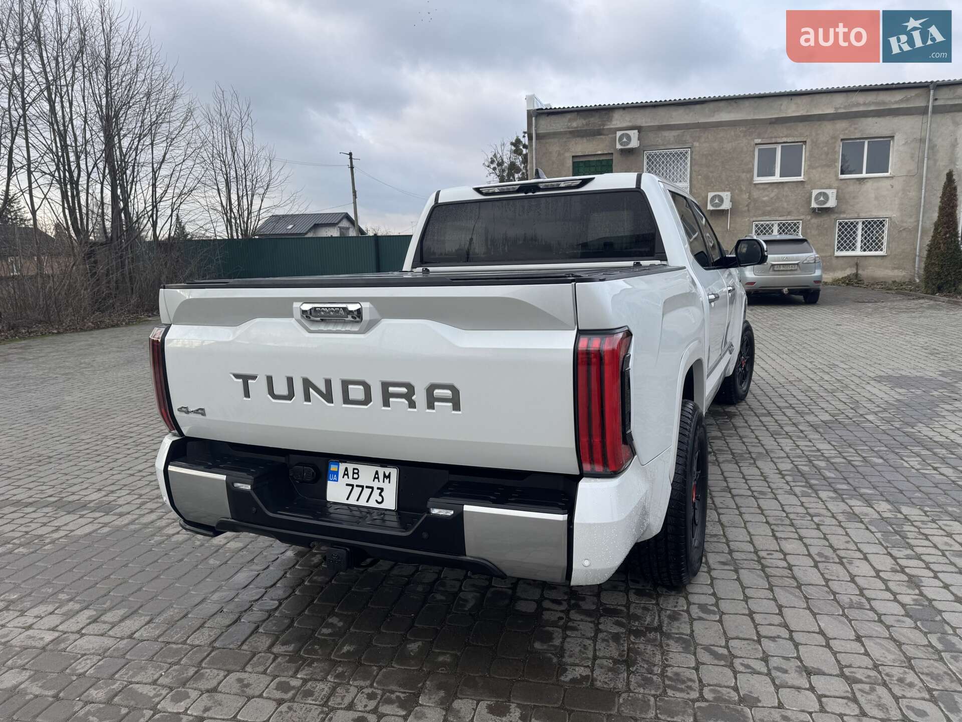 Toyota Tundra 2023 VIN 5TFVC5DB9PX030251 фото оголошення 5 з 35