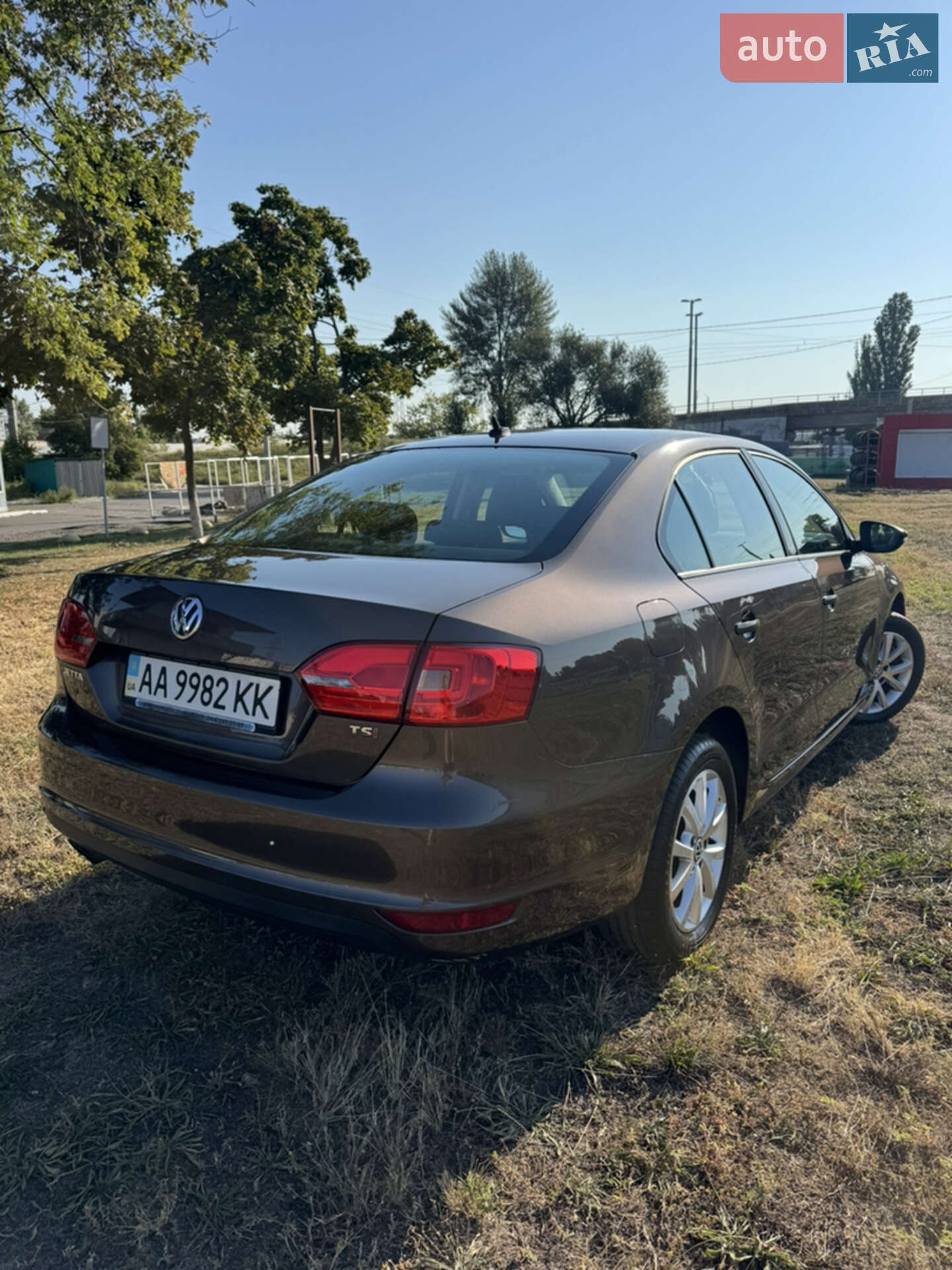 Volkswagen Jetta 2013 VIN WVWZZZ16ZDM054183 фото оголошення 5 з 10