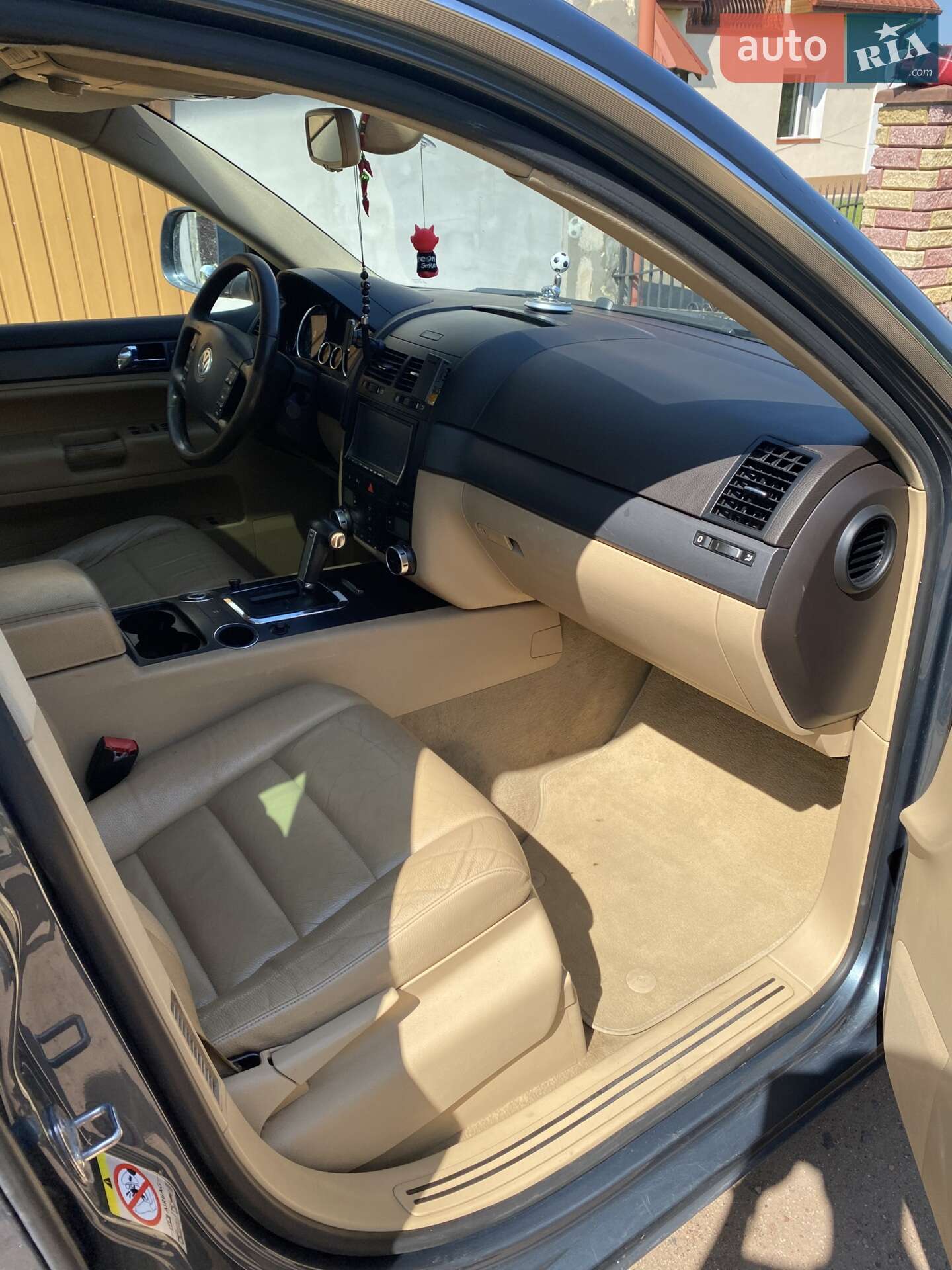 Volkswagen Touareg 2009 VIN WVGZZZ7LZAD003791 фото оголошення 3 з 33