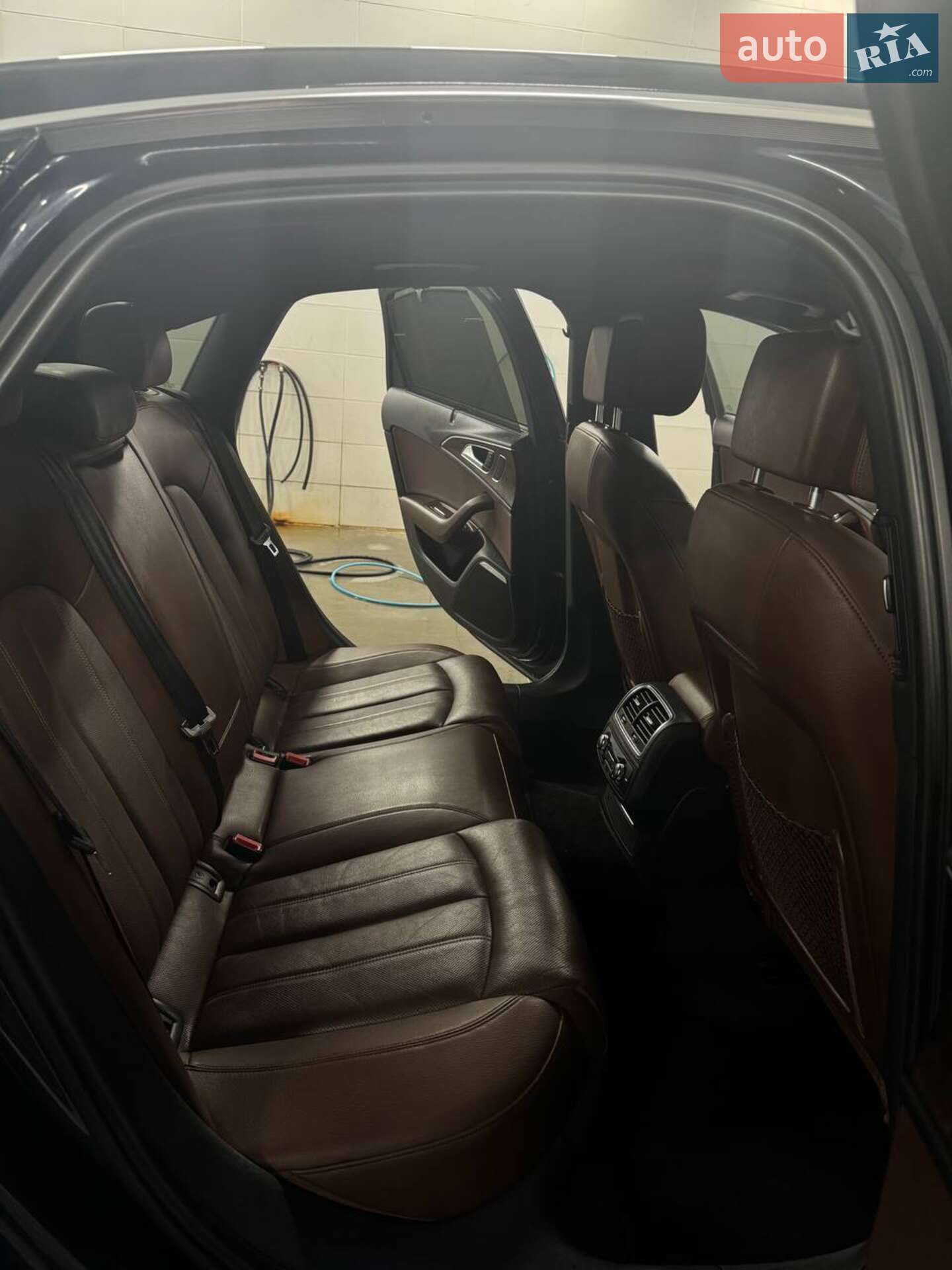 Audi A6 2017 VIN WAUH2AFC3HN127910 фото оголошення 3 з 50