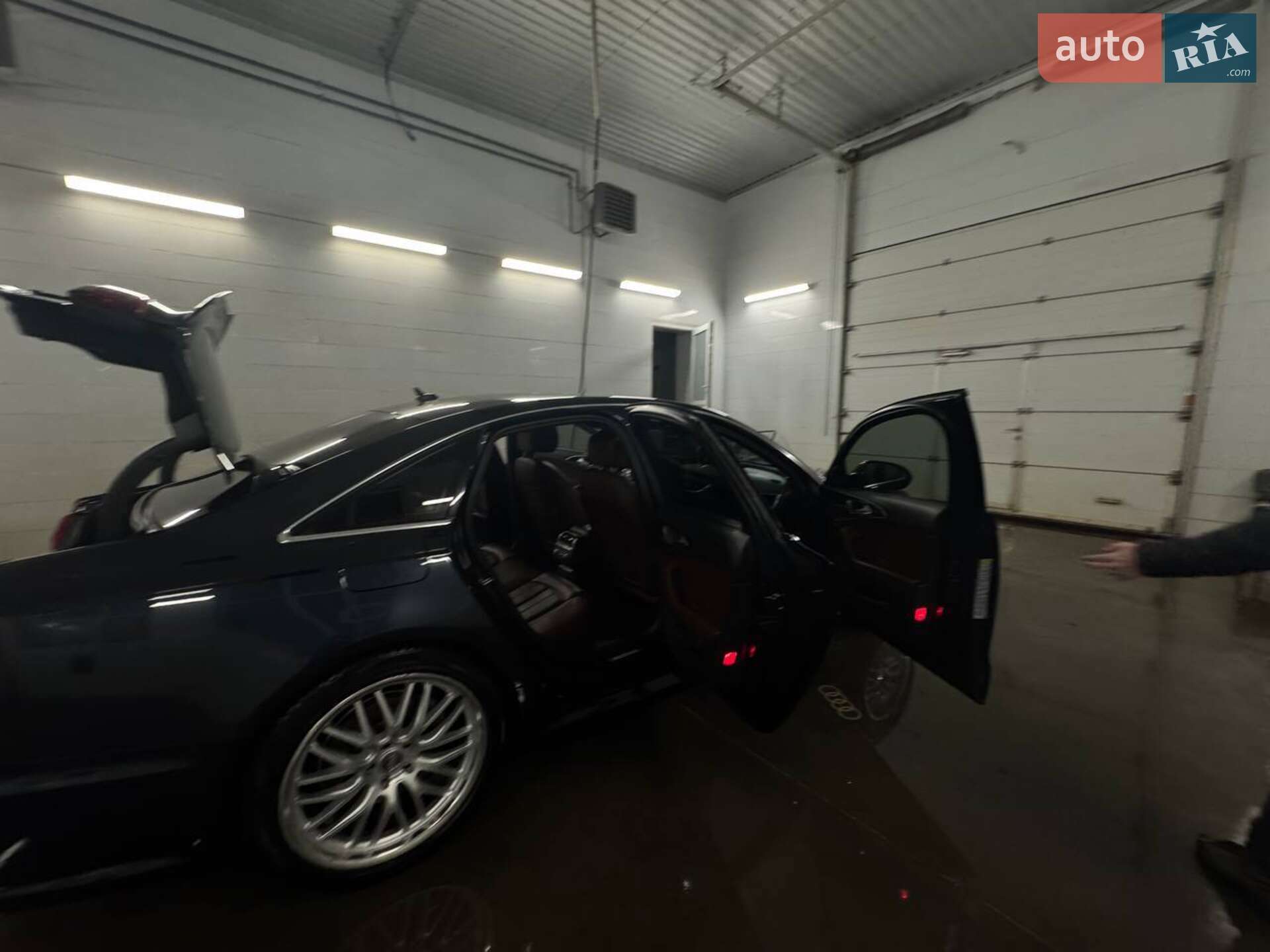 Audi A6 2017 VIN WAUH2AFC3HN127910 фото оголошення 7 з 50