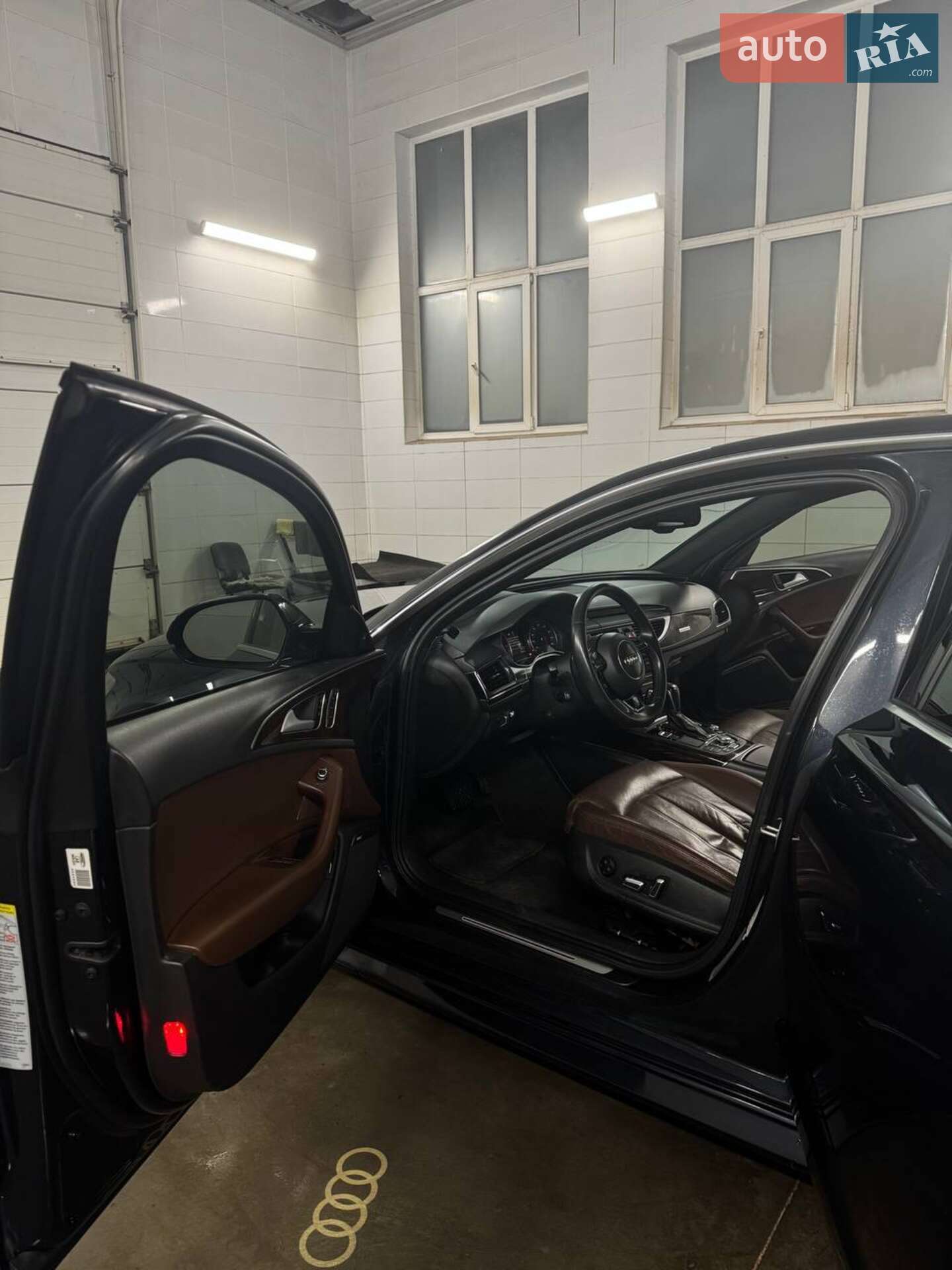 Audi A6 2017 VIN WAUH2AFC3HN127910 фото оголошення 14 з 50
