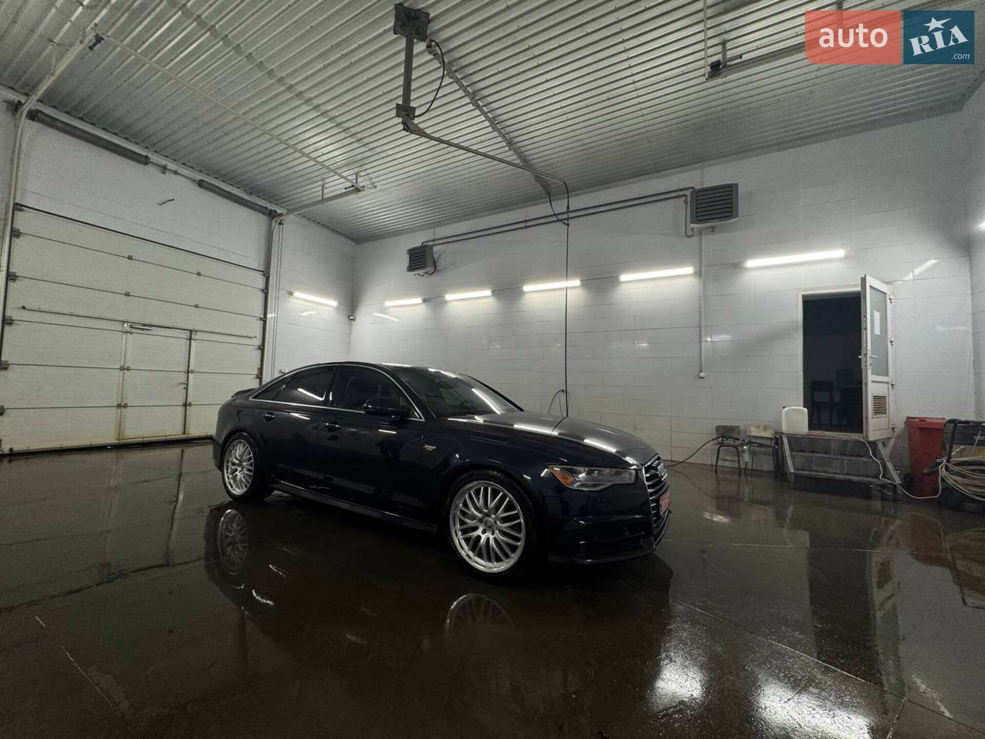 Audi A6 2017 VIN WAUH2AFC3HN127910 фото оголошення 23 з 50