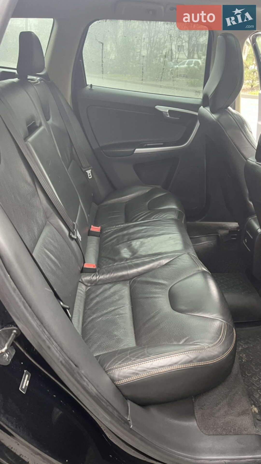 Volvo Xc60 2011 VIN YV4902DZ2B2201981 фото оголошення 31 з 45