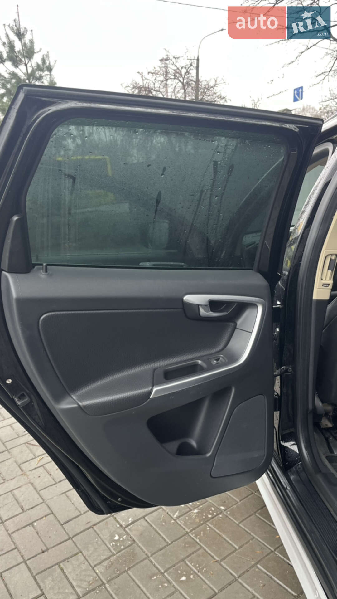 Volvo Xc60 2011 VIN YV4902DZ2B2201981 фото оголошення 38 з 45