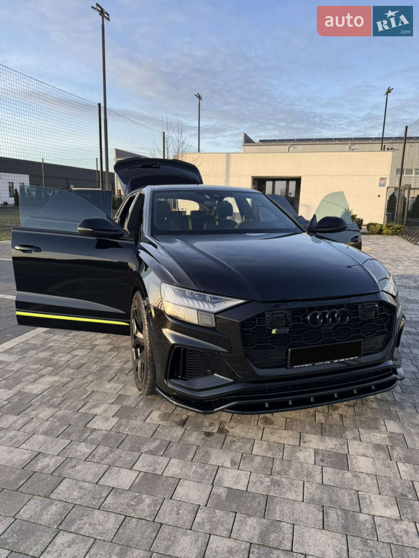 Audi SQ8 2021 VIN WAUZZZF13MD026007 фото оголошення 17 з 25