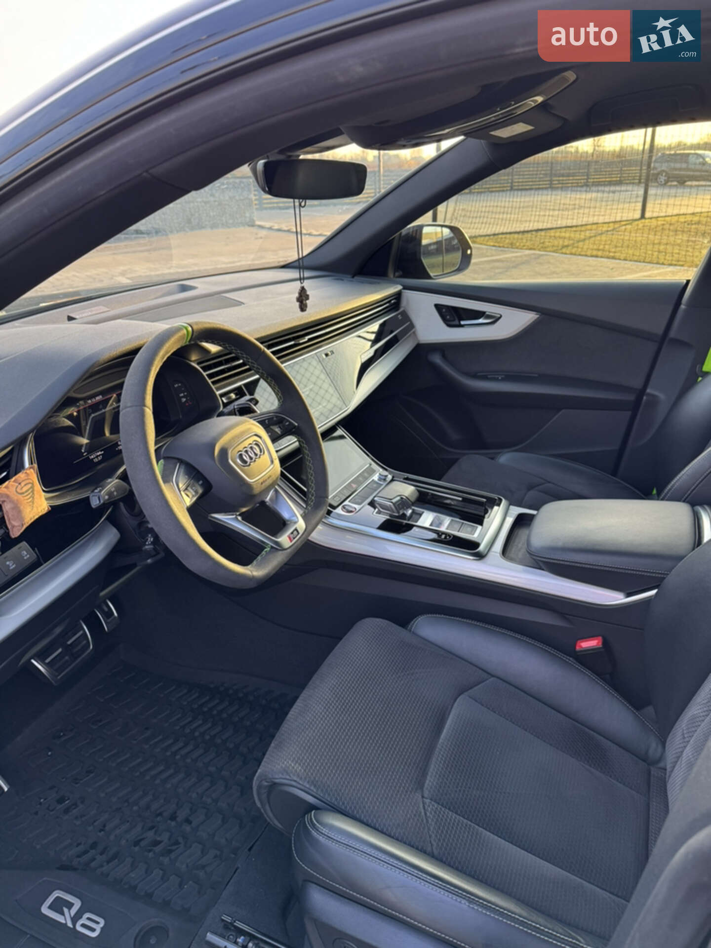 Audi SQ8 2021 VIN WAUZZZF13MD026007 фото оголошення 21 з 25