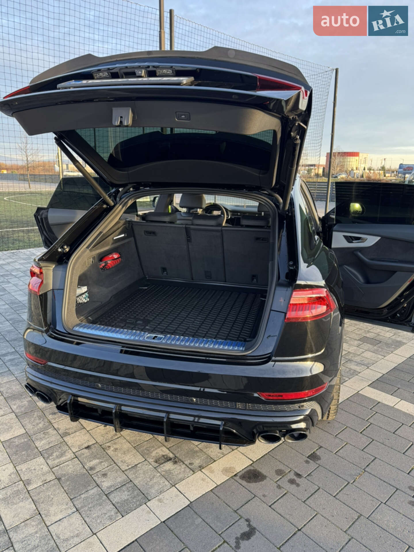 Audi SQ8 2021 VIN WAUZZZF13MD026007 фото оголошення 22 з 25