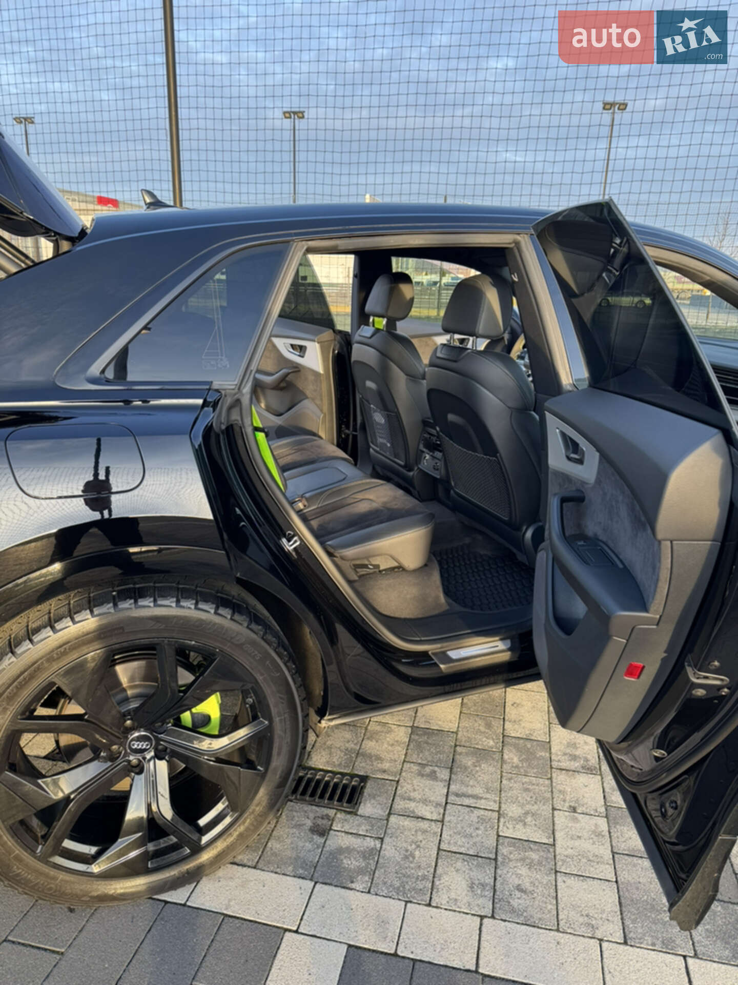 Audi SQ8 2021 VIN WAUZZZF13MD026007 фото оголошення 24 з 25