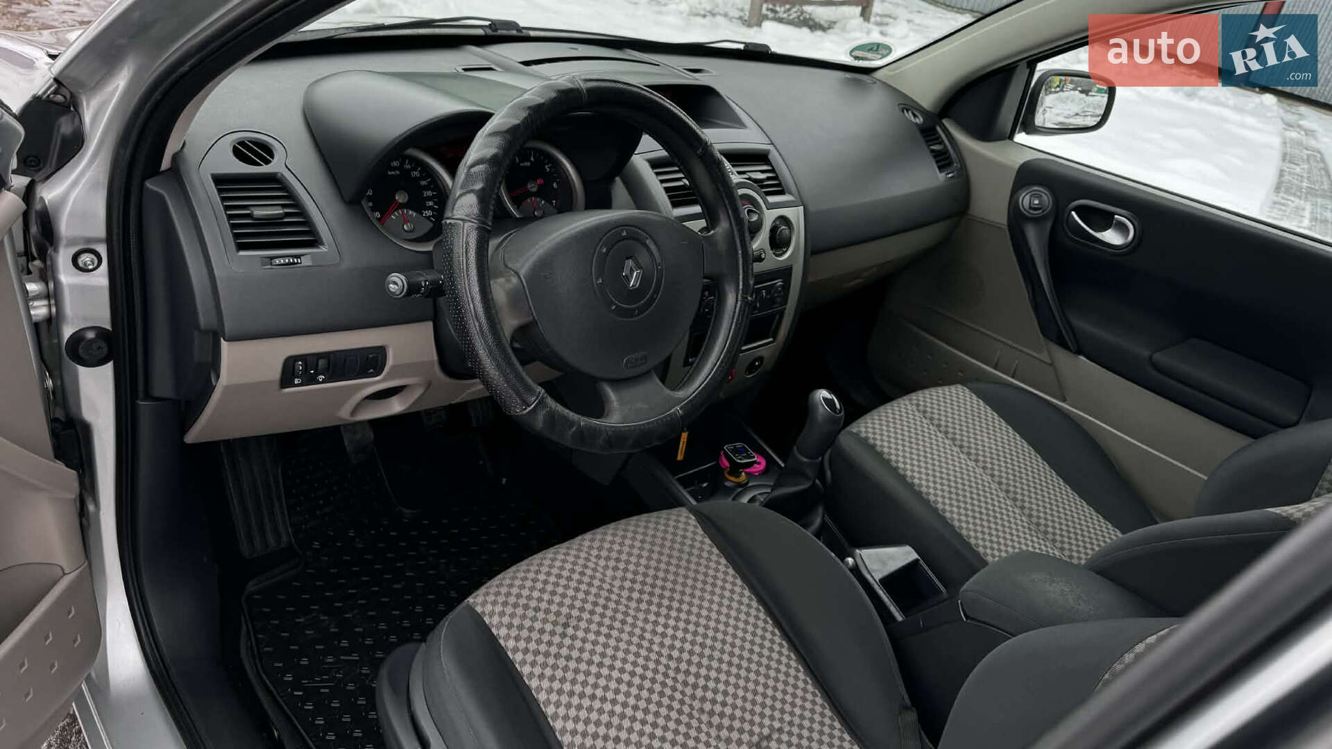 Renault Megane 2004 VIN VF1KM0J0H33449850 фото оголошення 9 з 10