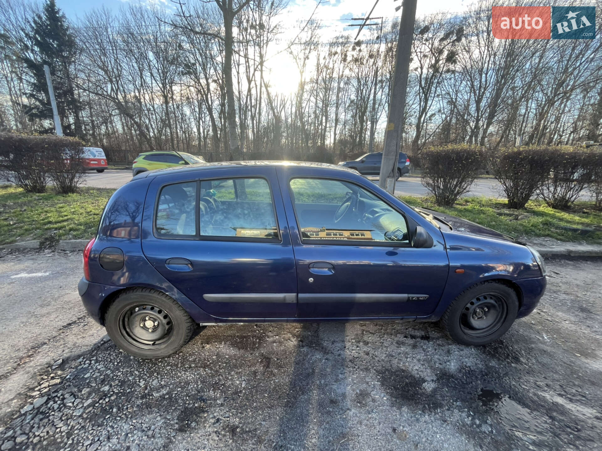 Renault Clio 2003 VIN VF1BB130A27694717 фото оголошення 3 з 13