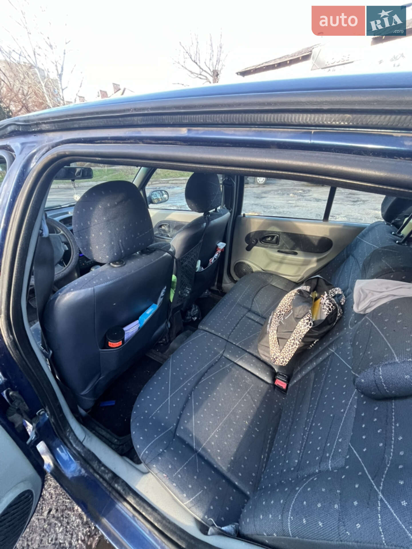 Renault Clio 2003 VIN VF1BB130A27694717 фото оголошення 8 з 13