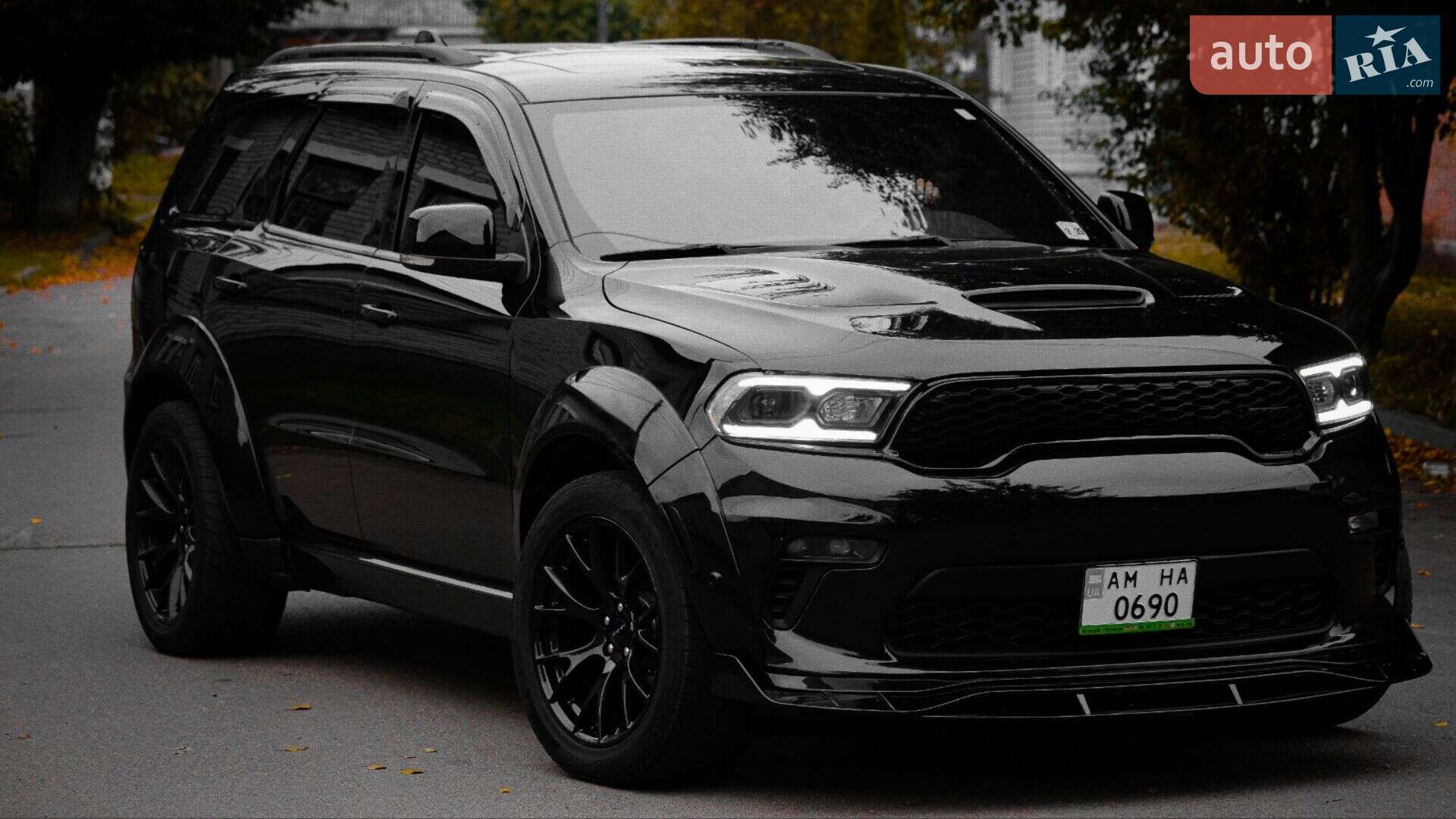 Dodge Durango 2019 VIN 1C4RDJDG4LC166775 фото оголошення 4 з 13