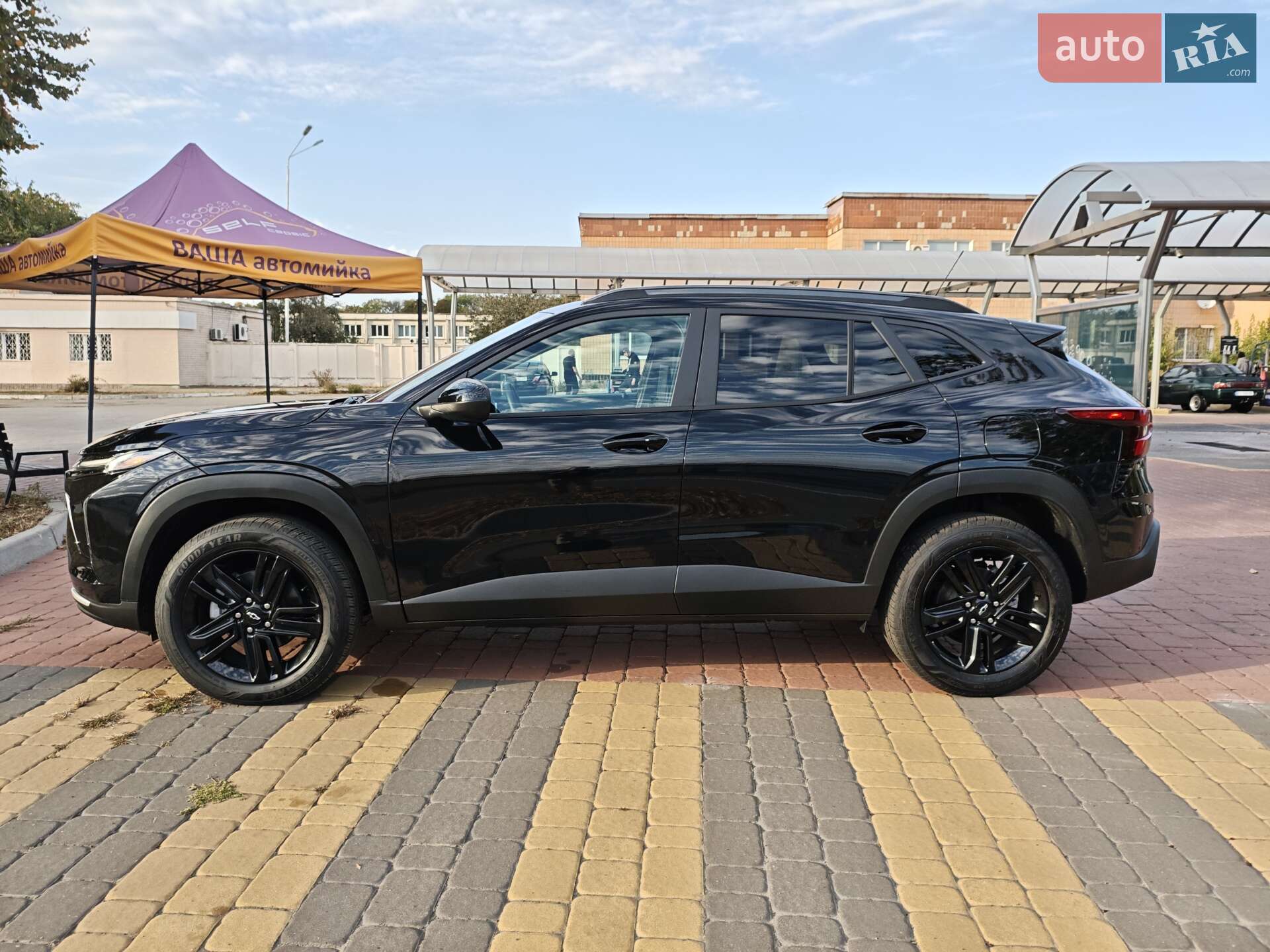 Chevrolet Trax 2024 VIN KL77LKEPXSC013182 фото оголошення 3 з 21