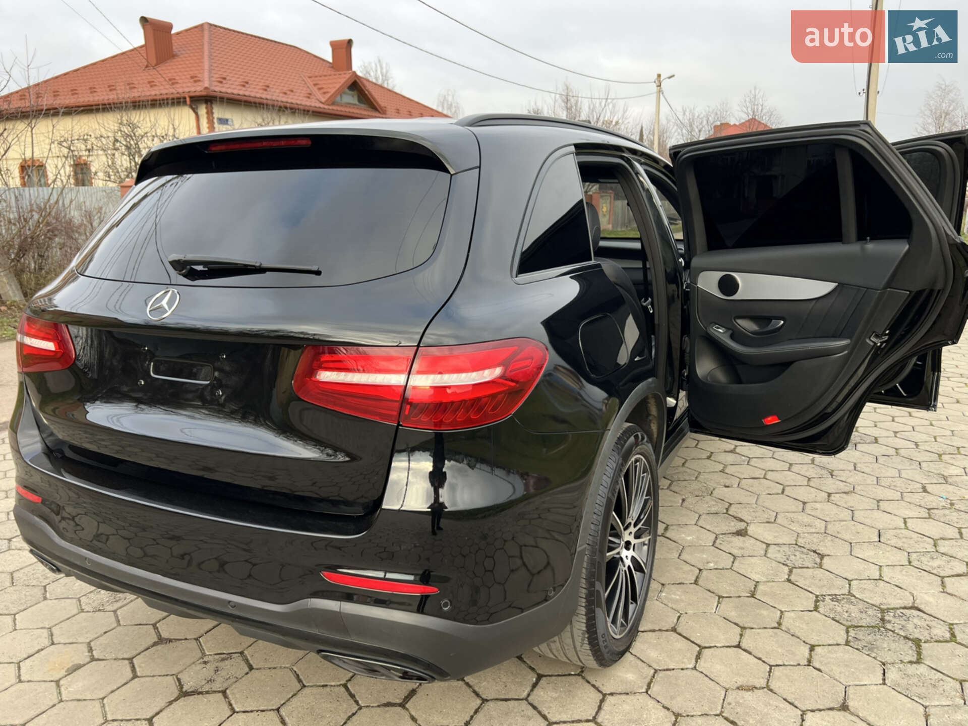 Mercedes-Benz GLC-Class 2019 VIN WDC0G4JBXKV179604 фото оголошення 9 з 61