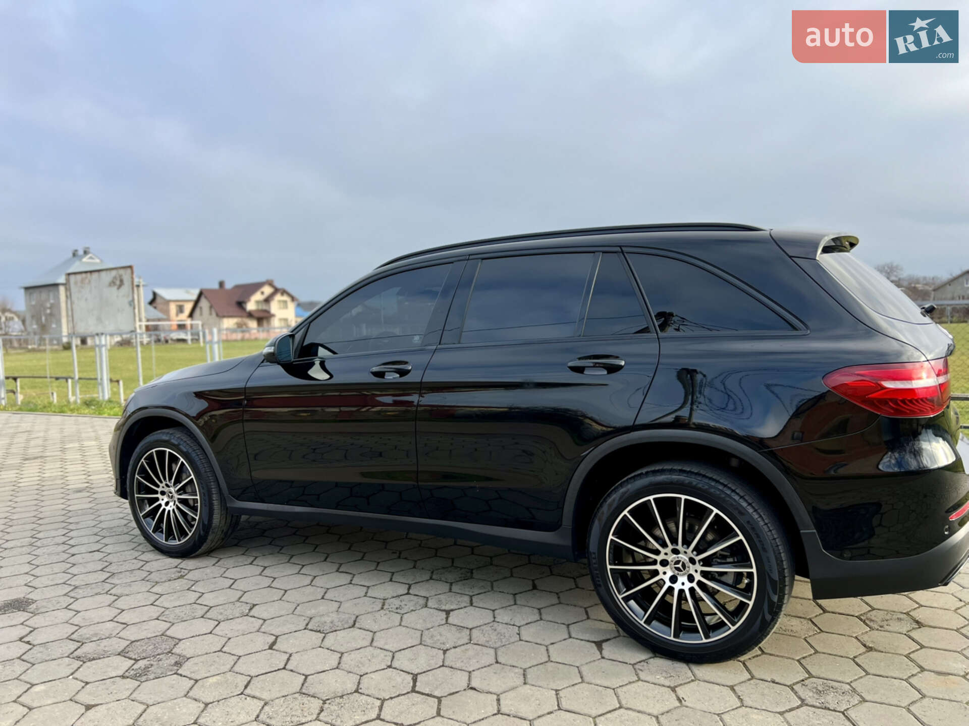 Mercedes-Benz GLC-Class 2019 VIN WDC0G4JBXKV179604 фото оголошення 20 з 61