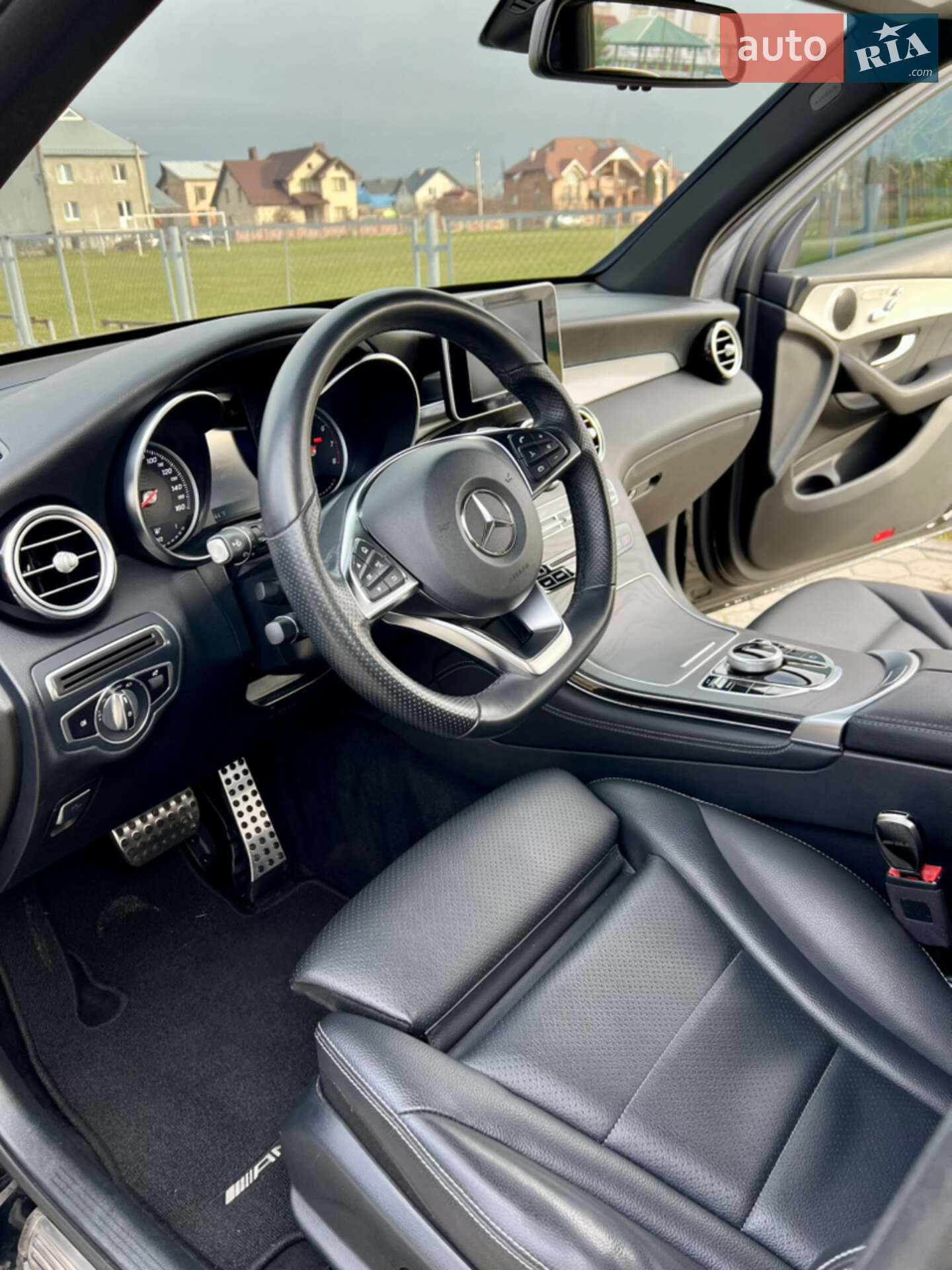 Mercedes-Benz GLC-Class 2019 VIN WDC0G4JBXKV179604 фото оголошення 34 з 61