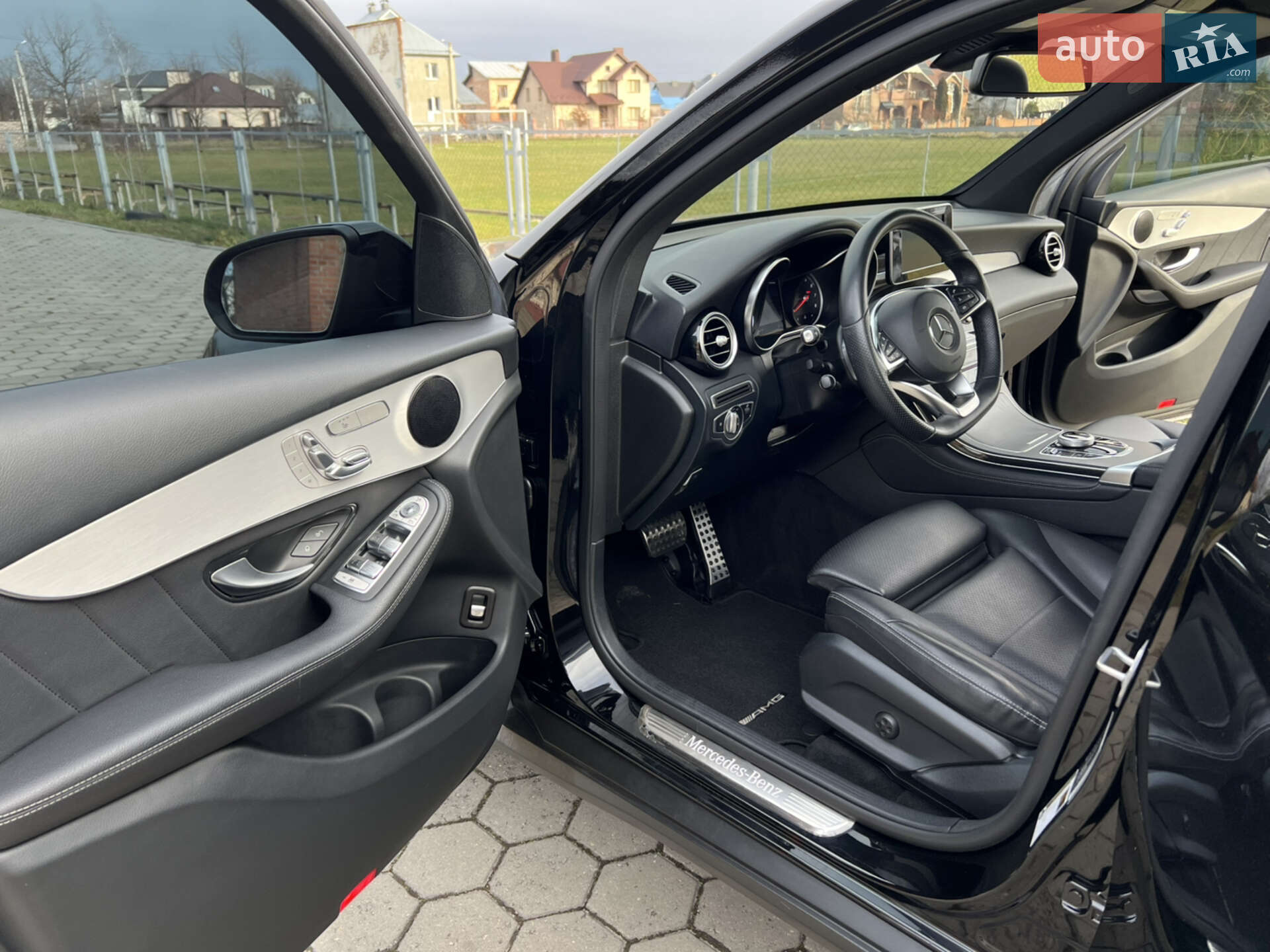 Mercedes-Benz GLC-Class 2019 VIN WDC0G4JBXKV179604 фото оголошення 36 з 61