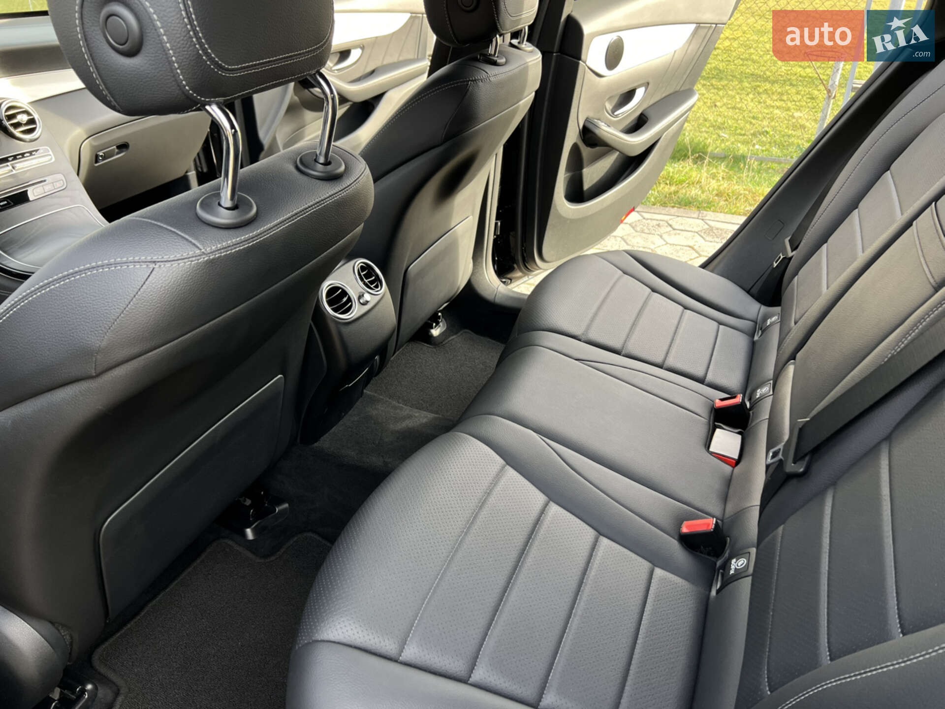 Mercedes-Benz GLC-Class 2019 VIN WDC0G4JBXKV179604 фото оголошення 42 з 61