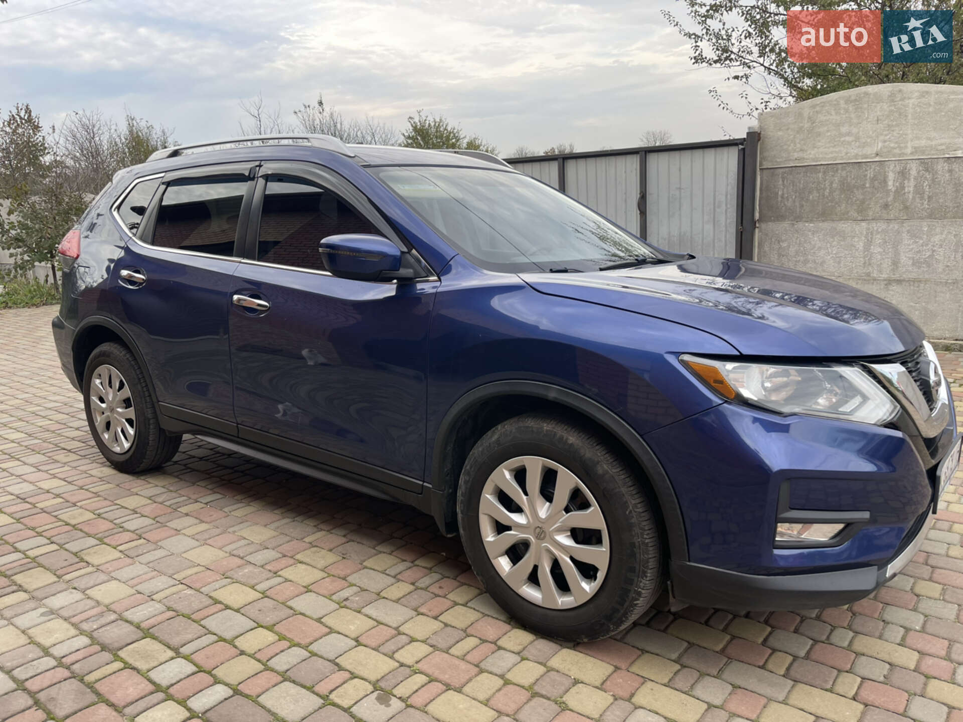 Nissan Rogue 2016 VIN KNMAT2MT5HP536697 фото оголошення 3 з 17