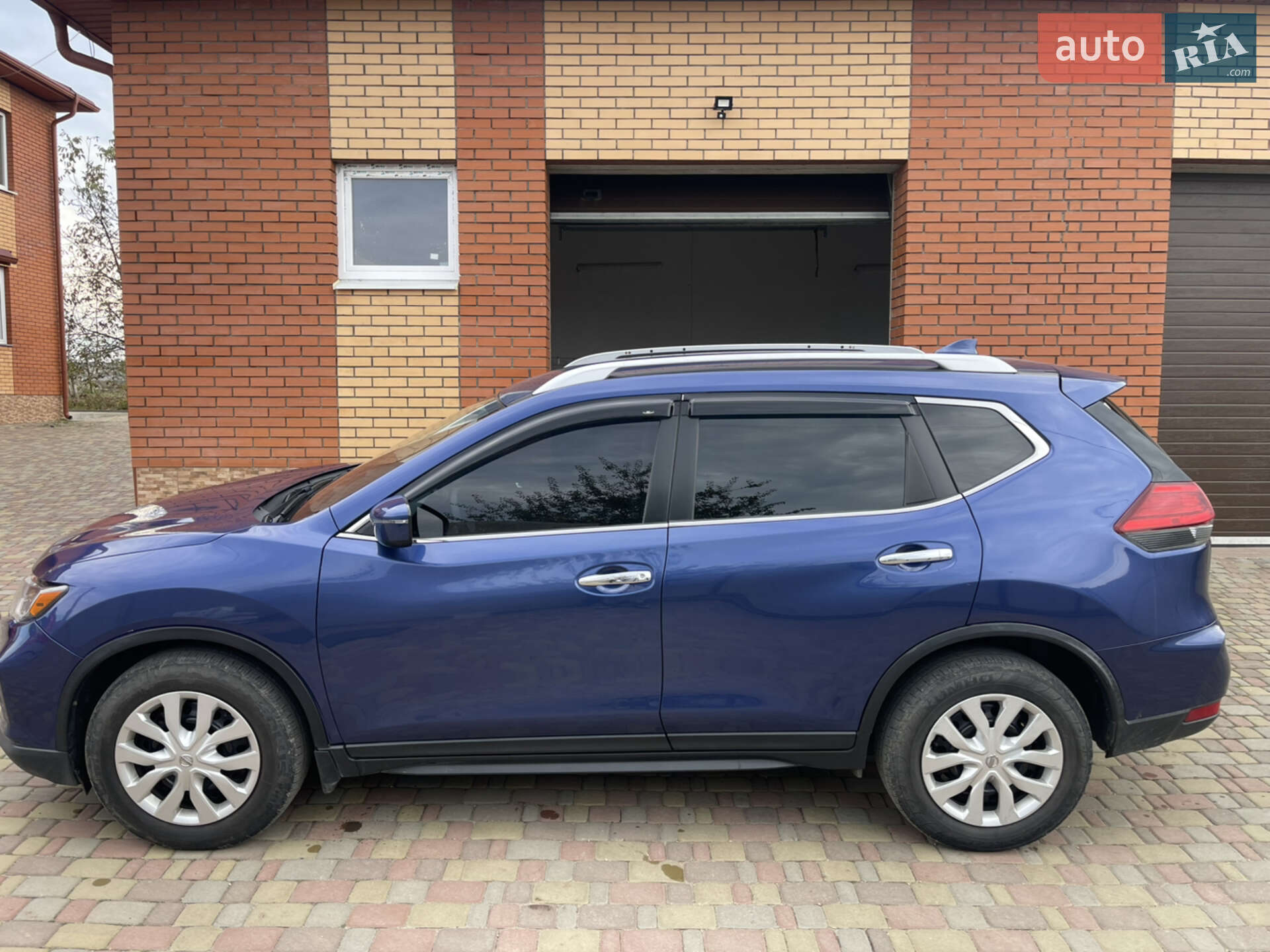 Nissan Rogue 2016 VIN KNMAT2MT5HP536697 фото оголошення 5 з 17