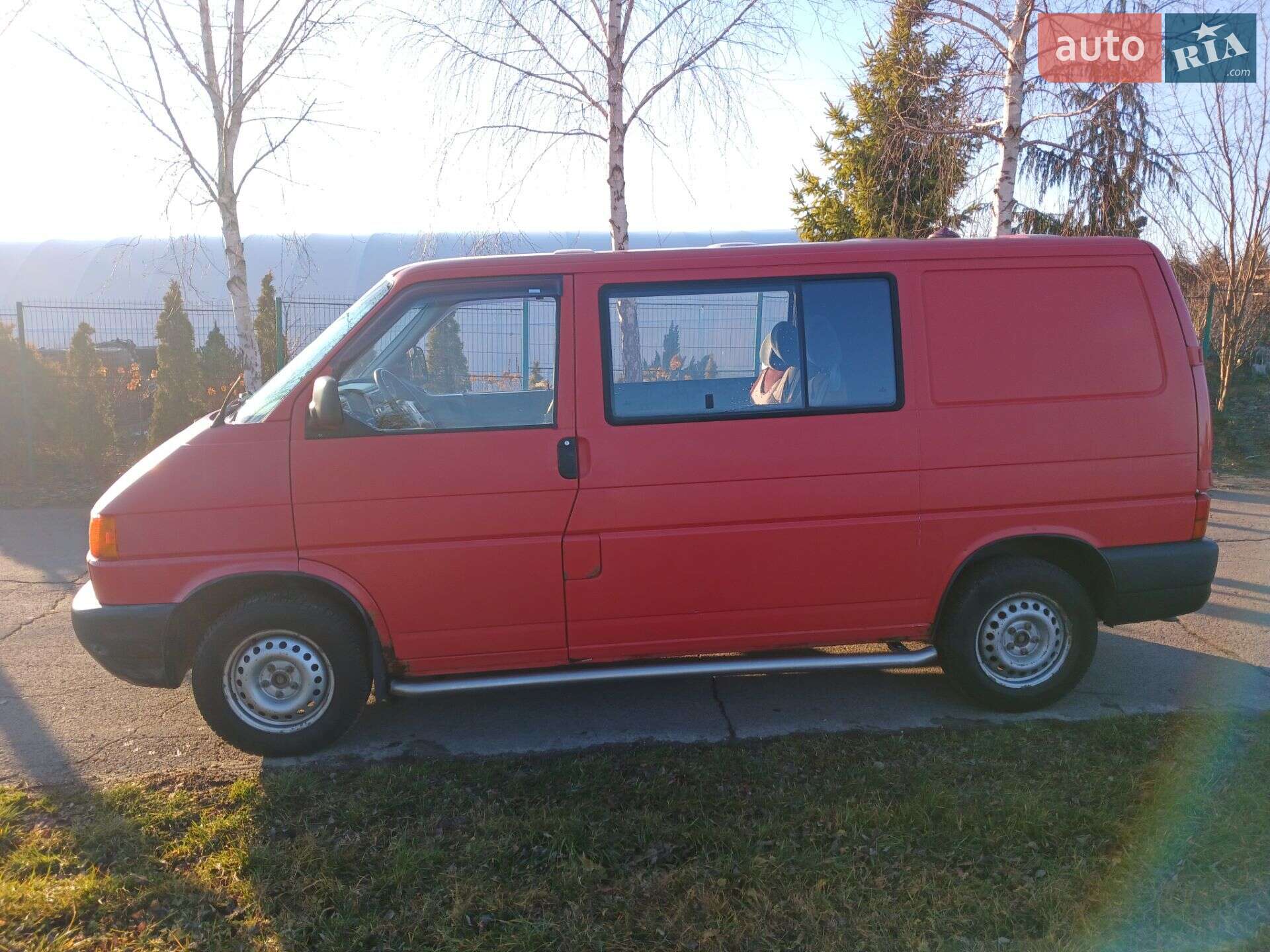 Volkswagen Transporter 2001 VIN WV1ZZZ70Z1H155353 фото оголошення 4 з 27