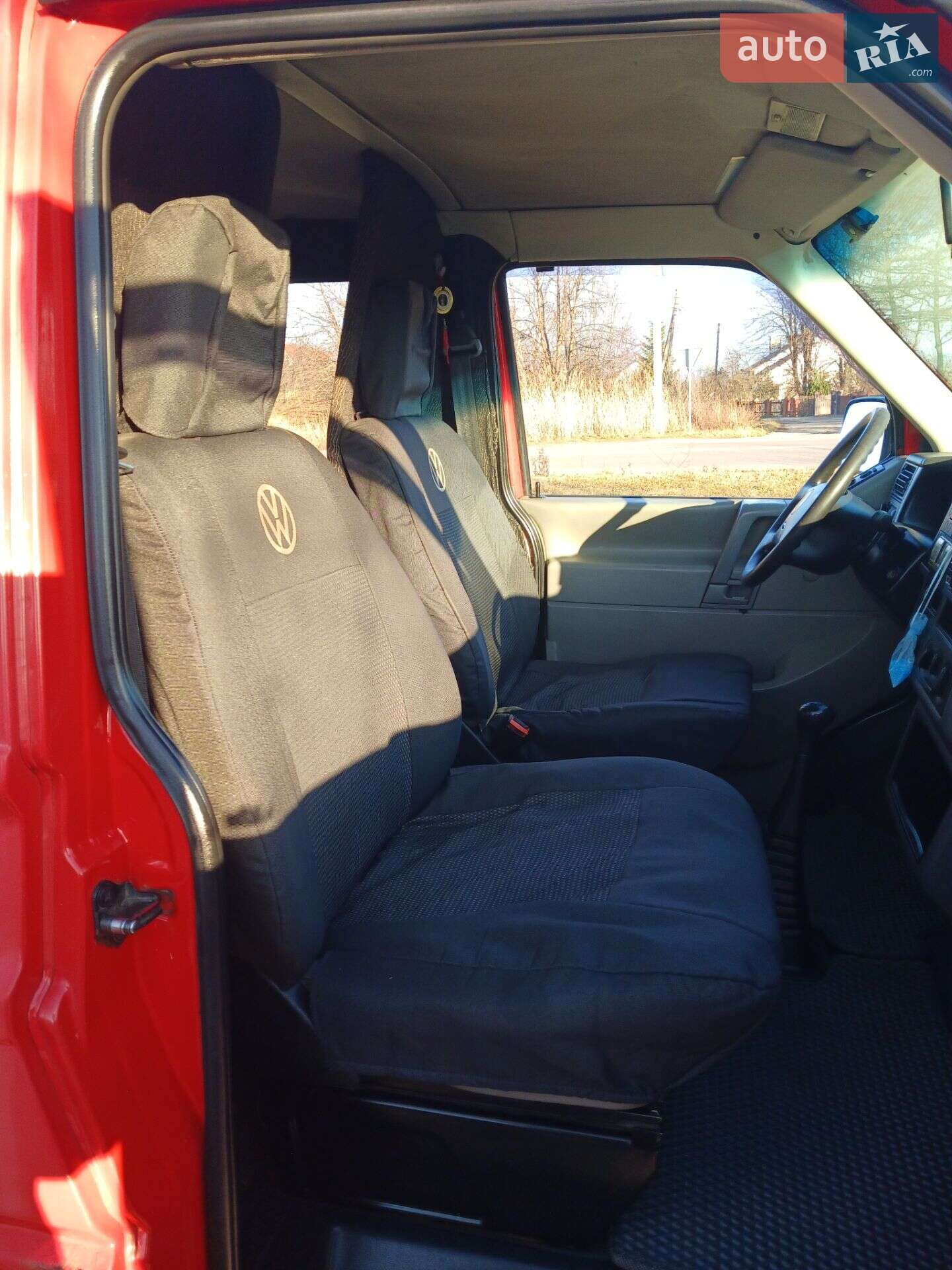 Volkswagen Transporter 2001 VIN WV1ZZZ70Z1H155353 фото оголошення 11 з 27