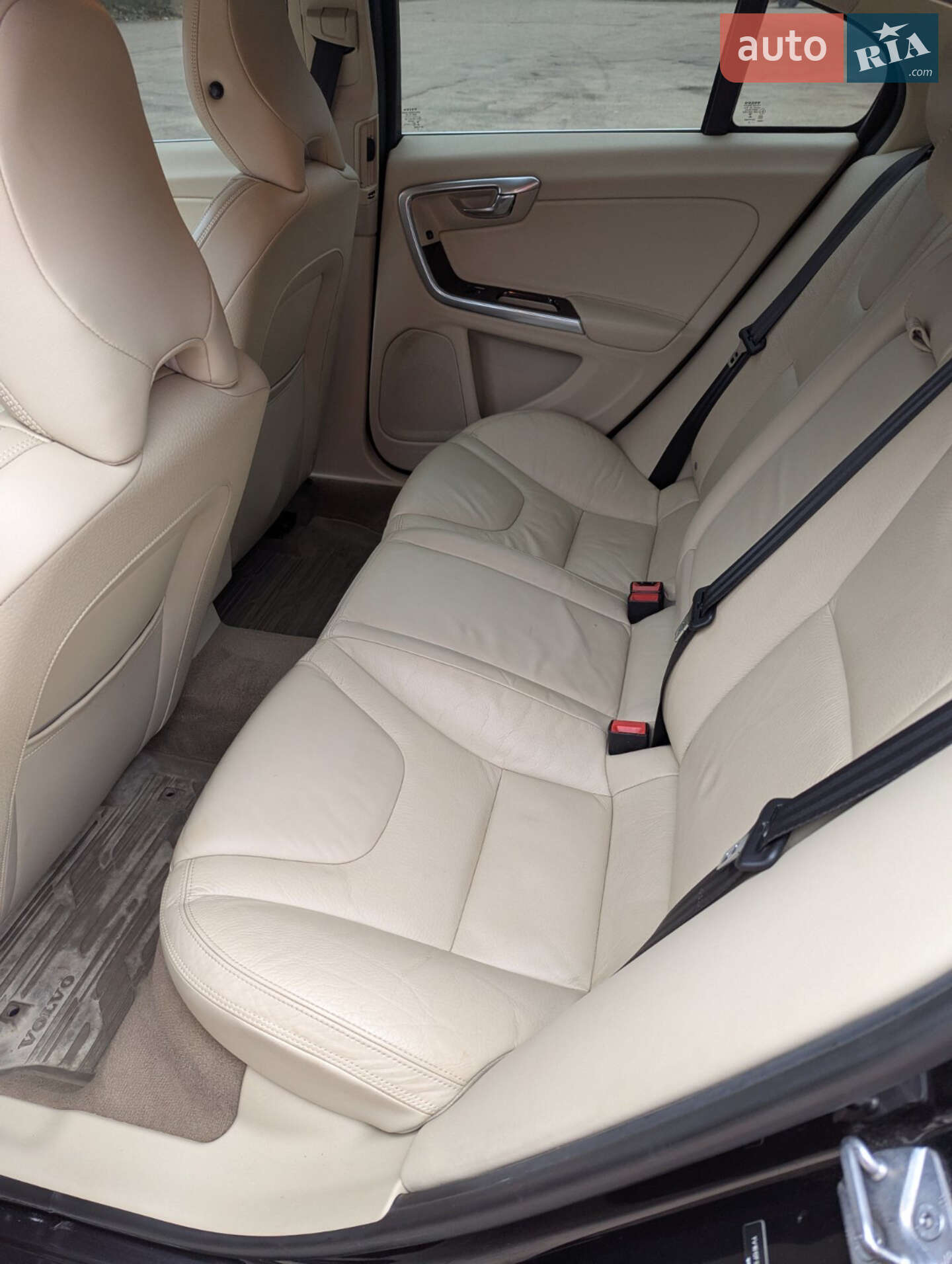 Volvo S60 2013 VIN YV1612FS7E2281022 фото оголошення 11 з 20