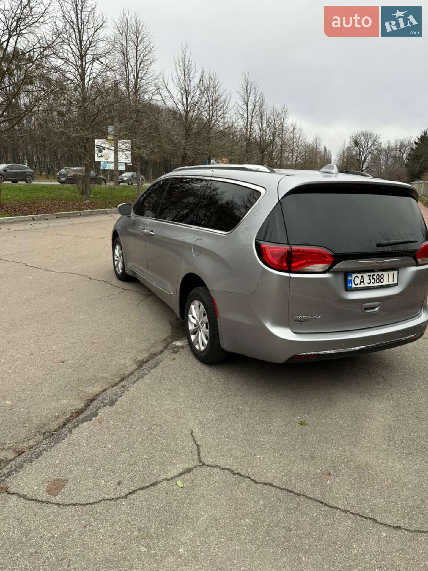 Chrysler Pacifica 2017 VIN 2C4RC1BGXJR142846 фото оголошення 12 з 12