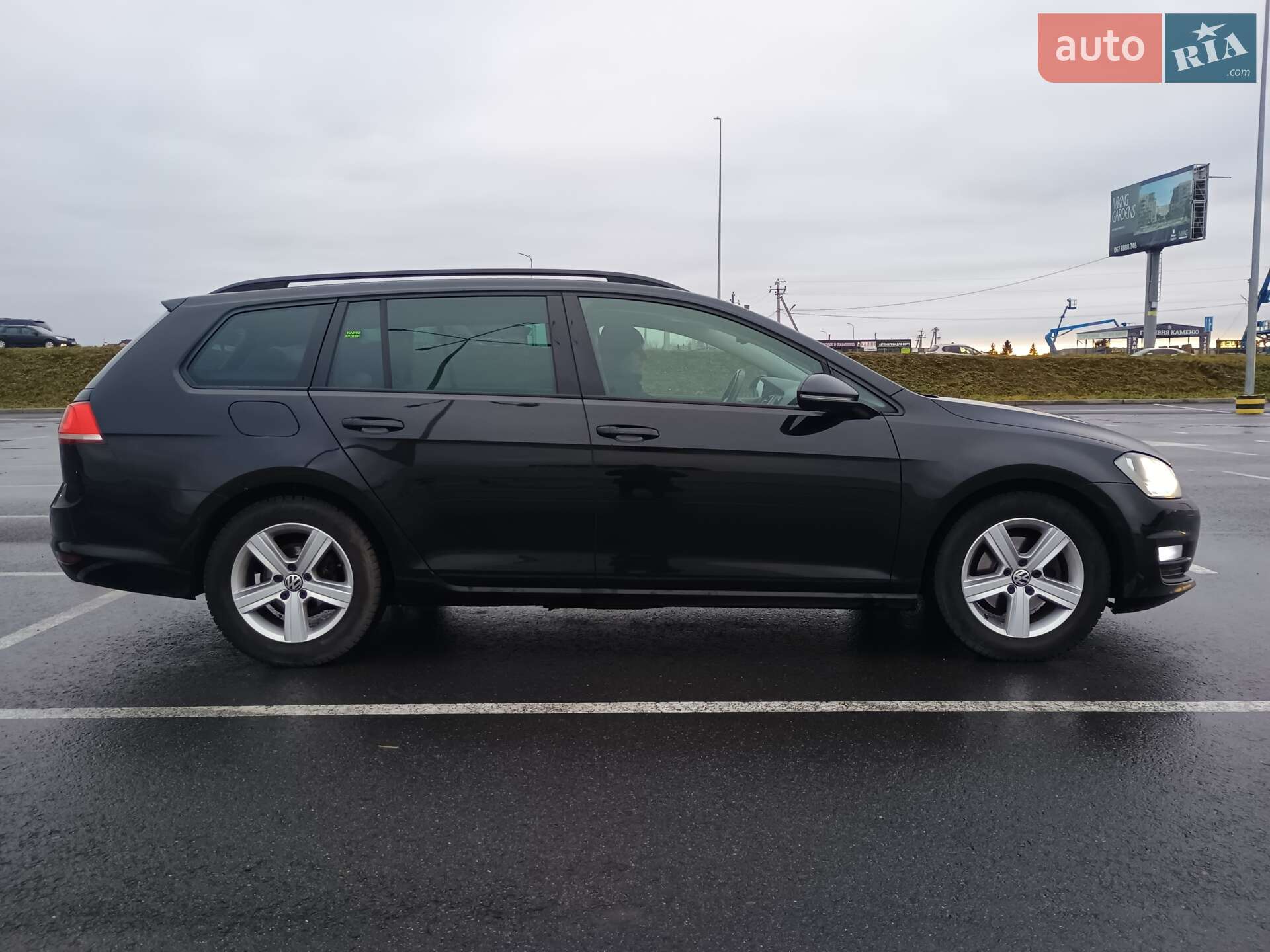 Volkswagen Golf 2013 VIN WVWZZZAUZEP525754 фото оголошення 8 з 41
