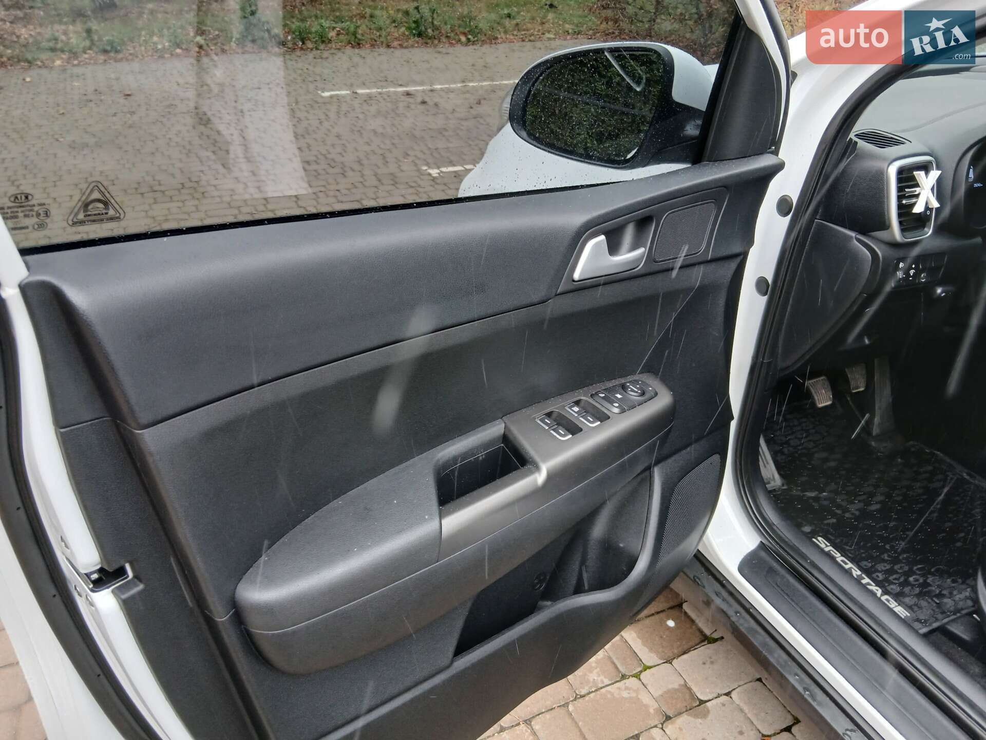 Kia Sportage 2021 VIN U5YPG814AML046483 фото оголошення 21 з 43