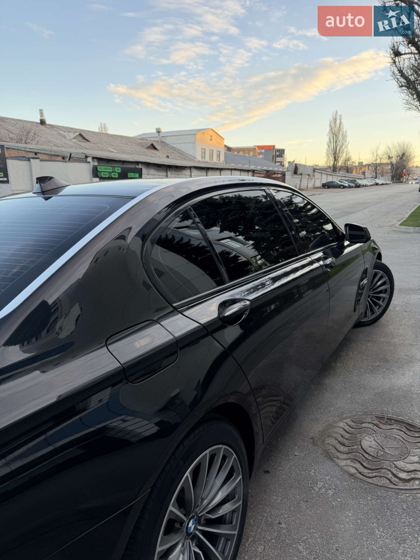 BMW 7 Series 2008 VIN WBAKB81060CY50260 фото оголошення 5 з 72