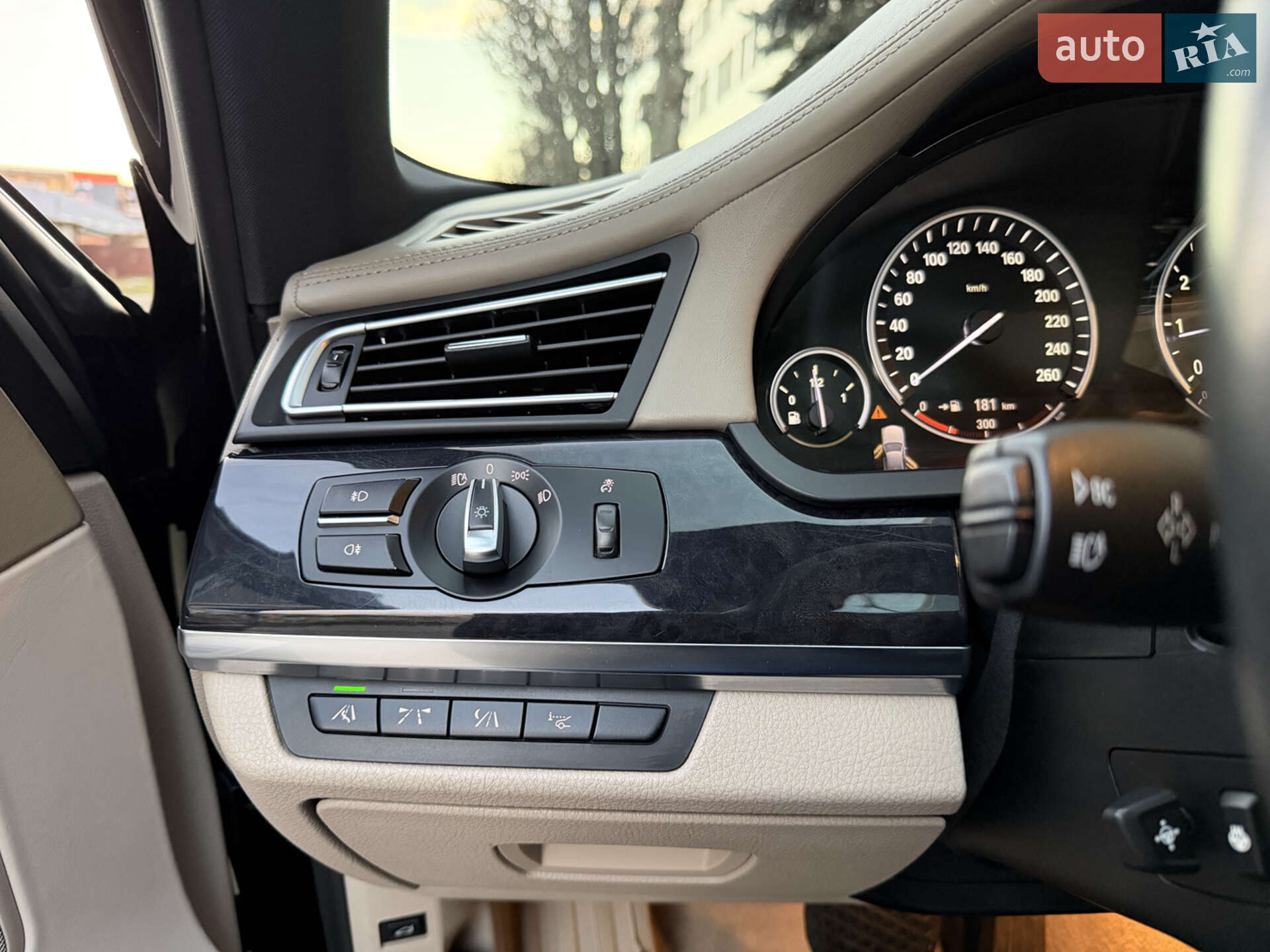 BMW 7 Series 2008 VIN WBAKB81060CY50260 фото оголошення 25 з 72