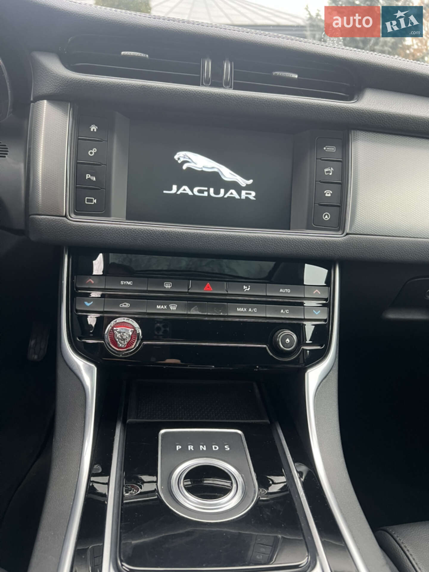 Jaguar XF 2015 VIN SAJBD4BV2GCY08938 фото оголошення 21 з 22
