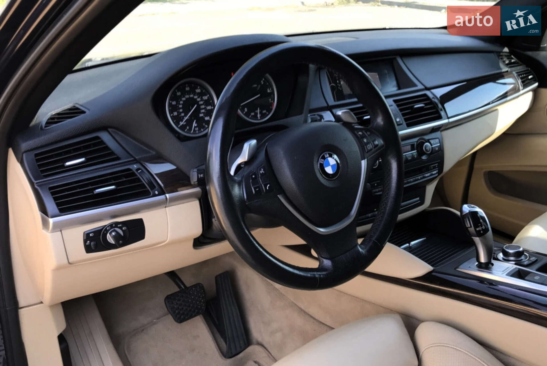 BMW X6 2011 VIN 5UXFG2C51BLX08668 фото оголошення 3 з 31