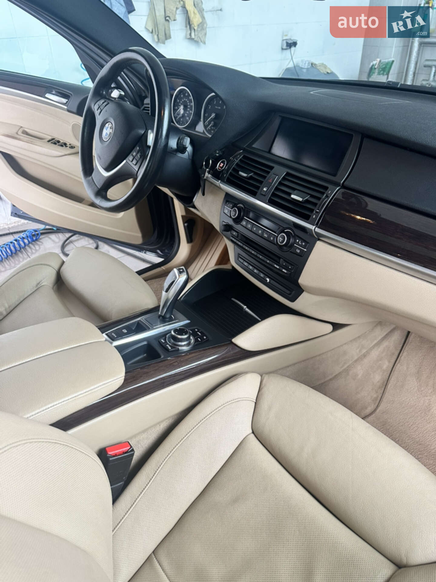 BMW X6 2011 VIN 5UXFG2C51BLX08668 фото оголошення 13 з 31