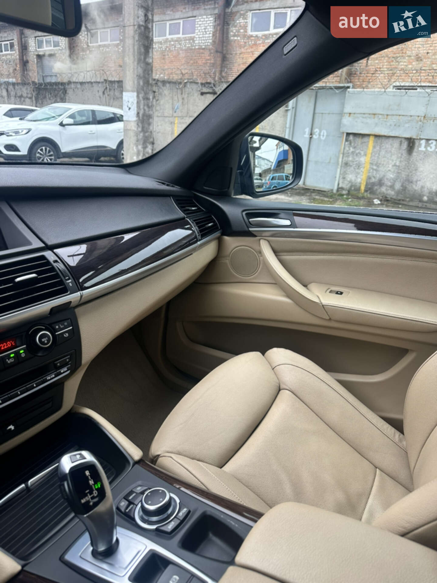 BMW X6 2011 VIN 5UXFG2C51BLX08668 фото оголошення 18 з 31