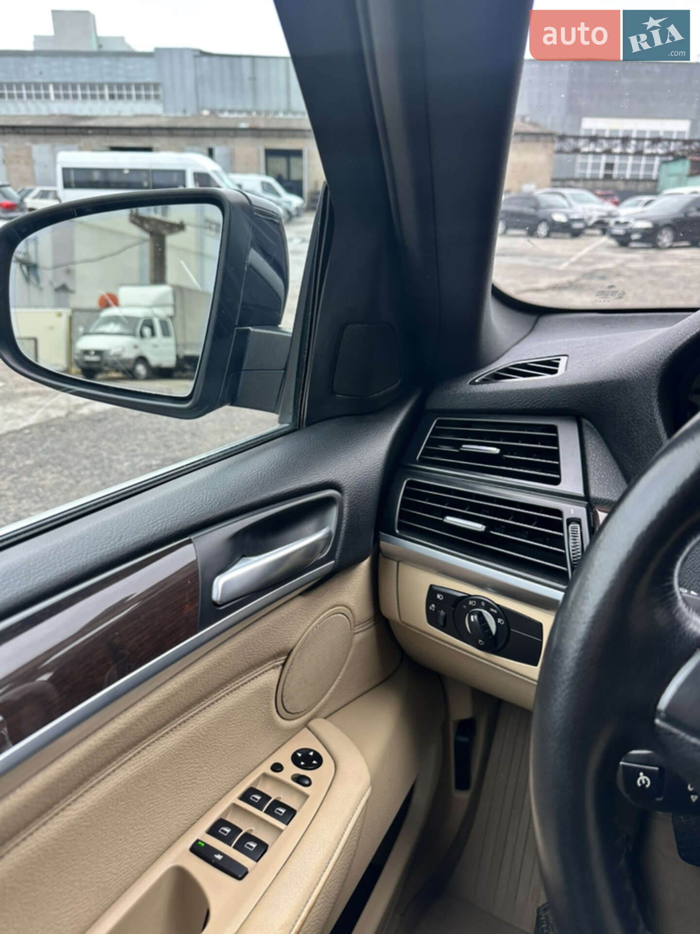 BMW X6 2011 VIN 5UXFG2C51BLX08668 фото оголошення 23 з 31