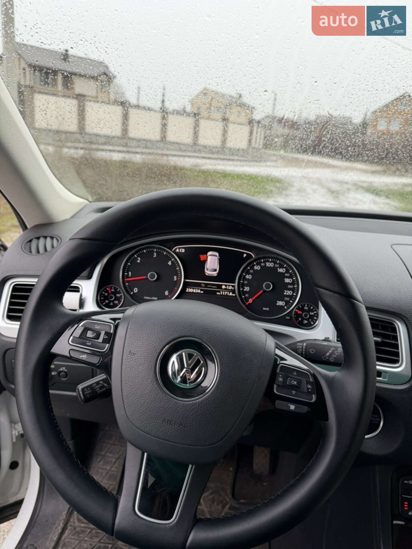 Volkswagen Touareg 2016 VIN WVGZZZ7PZGD027982 фото оголошення 12 з 12