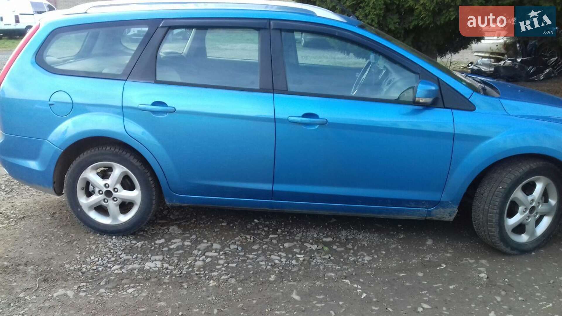 Ford Focus 2010 VIN WF0SXXGCDSAS08037 фото оголошення 6 з 11