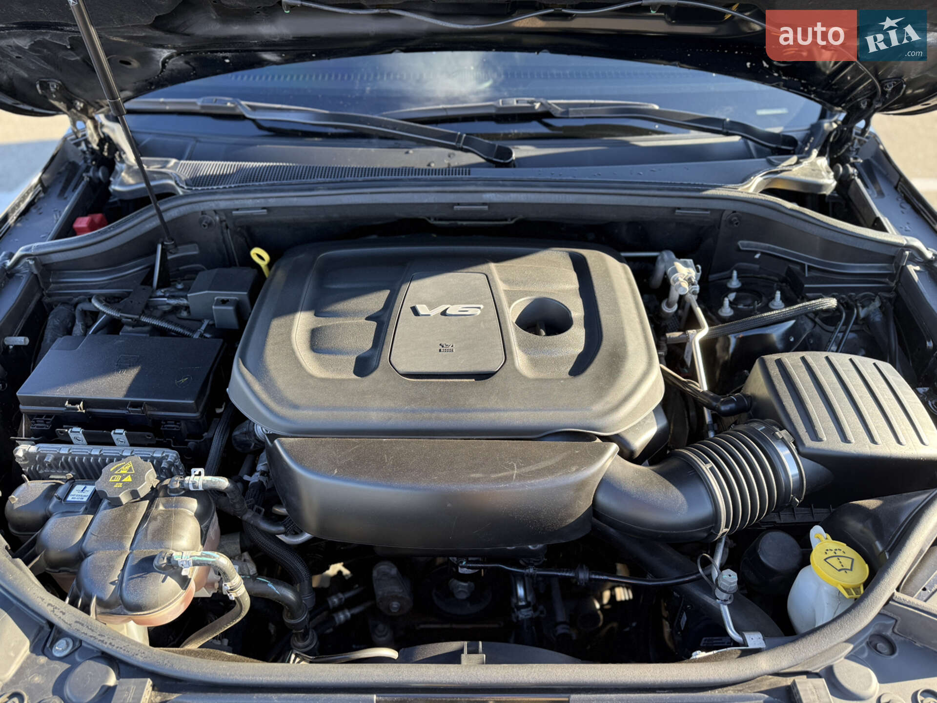 Jeep Grand Cherokee 2021 VIN 1C4RJFBG5MC665482 фото оголошення 38 з 47